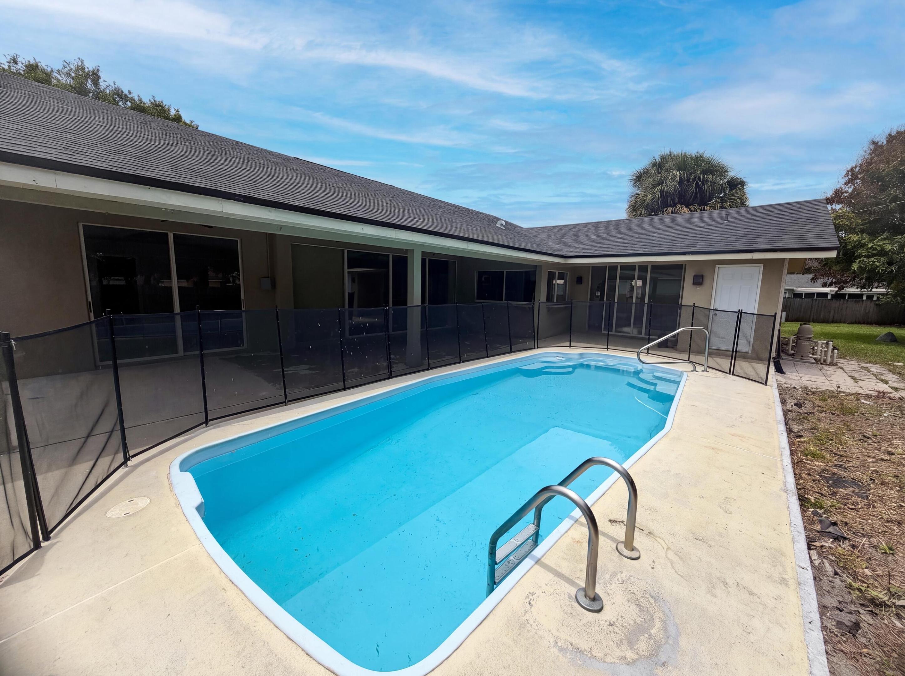 PORT ST LUCIE SECTION 3 - Residential