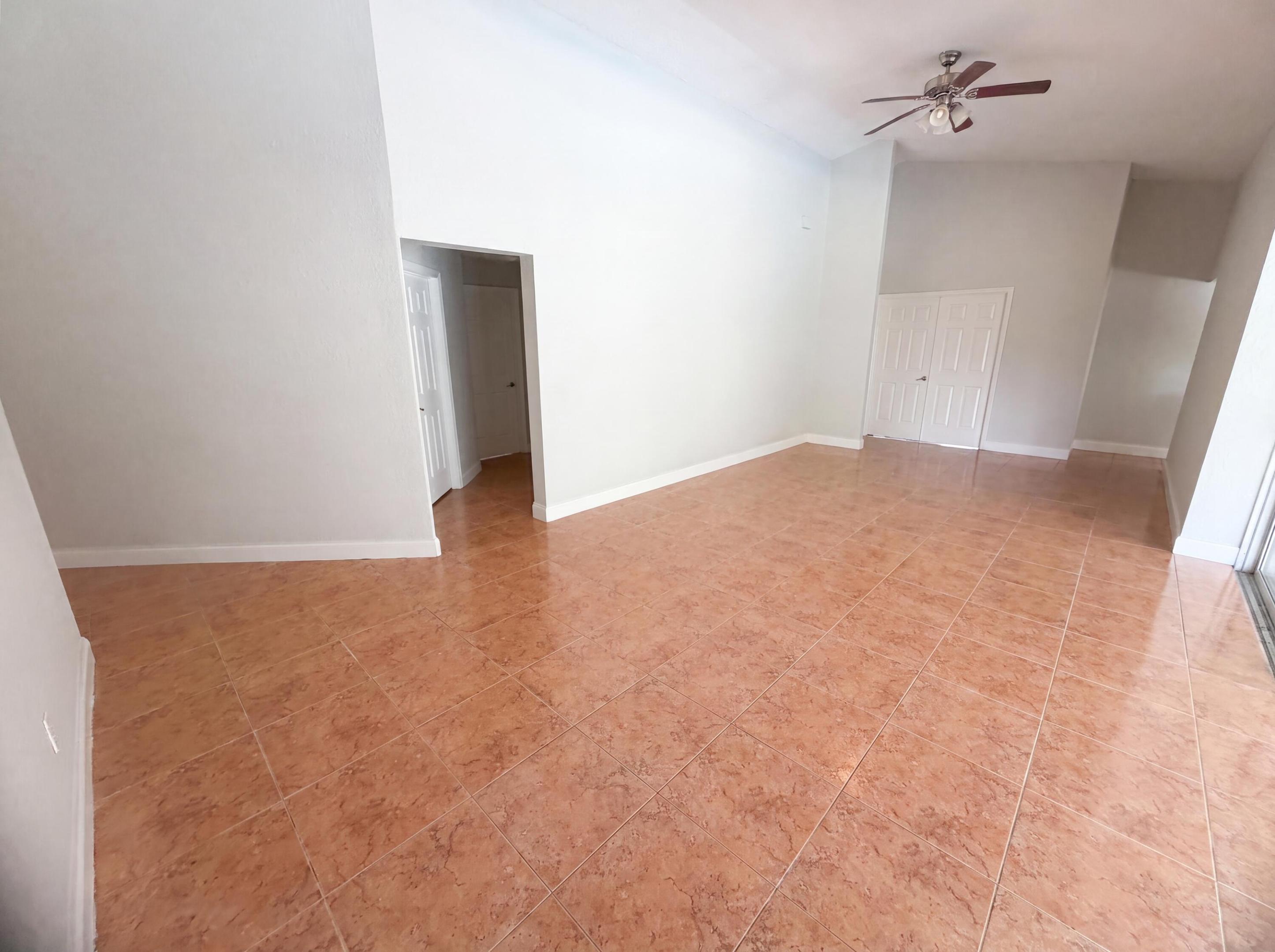PORT ST LUCIE SECTION 3 - Residential