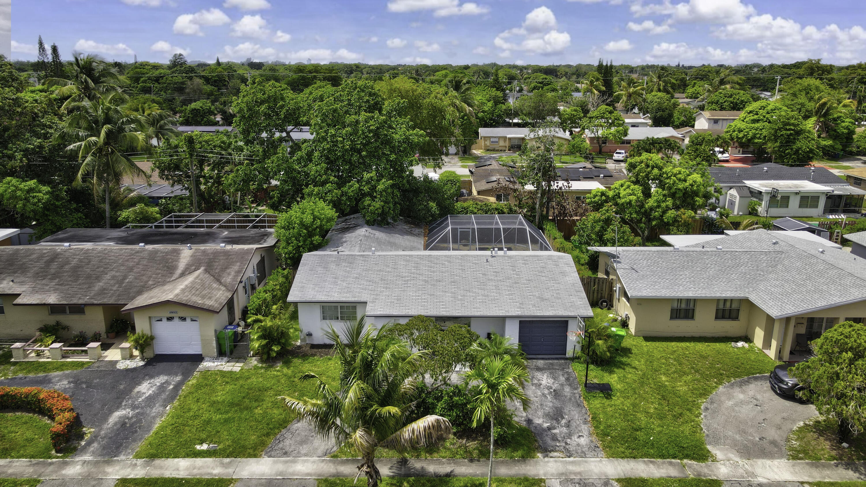 SUNRISE GOLF VILLAGE SEC FOUR - Residential