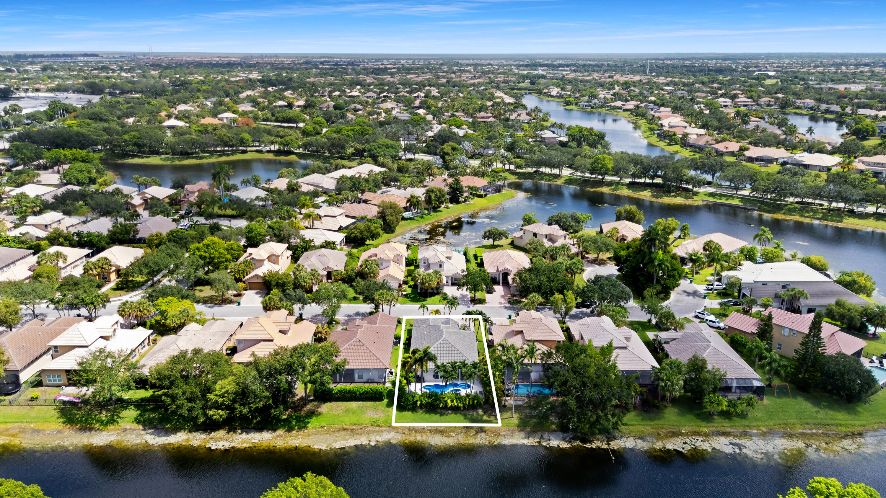 PARKLAND ISLES - Residential