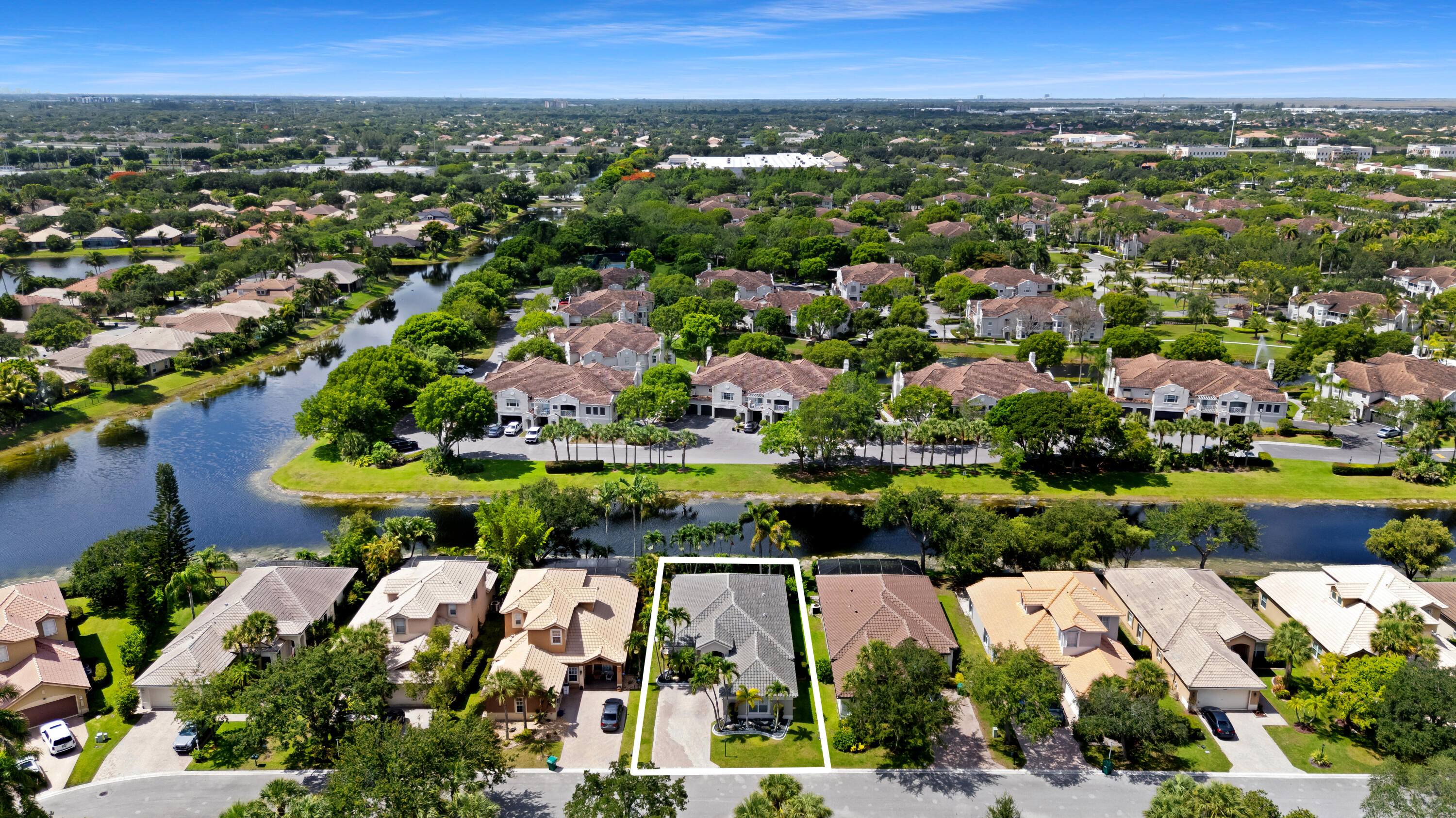PARKLAND ISLES - Residential