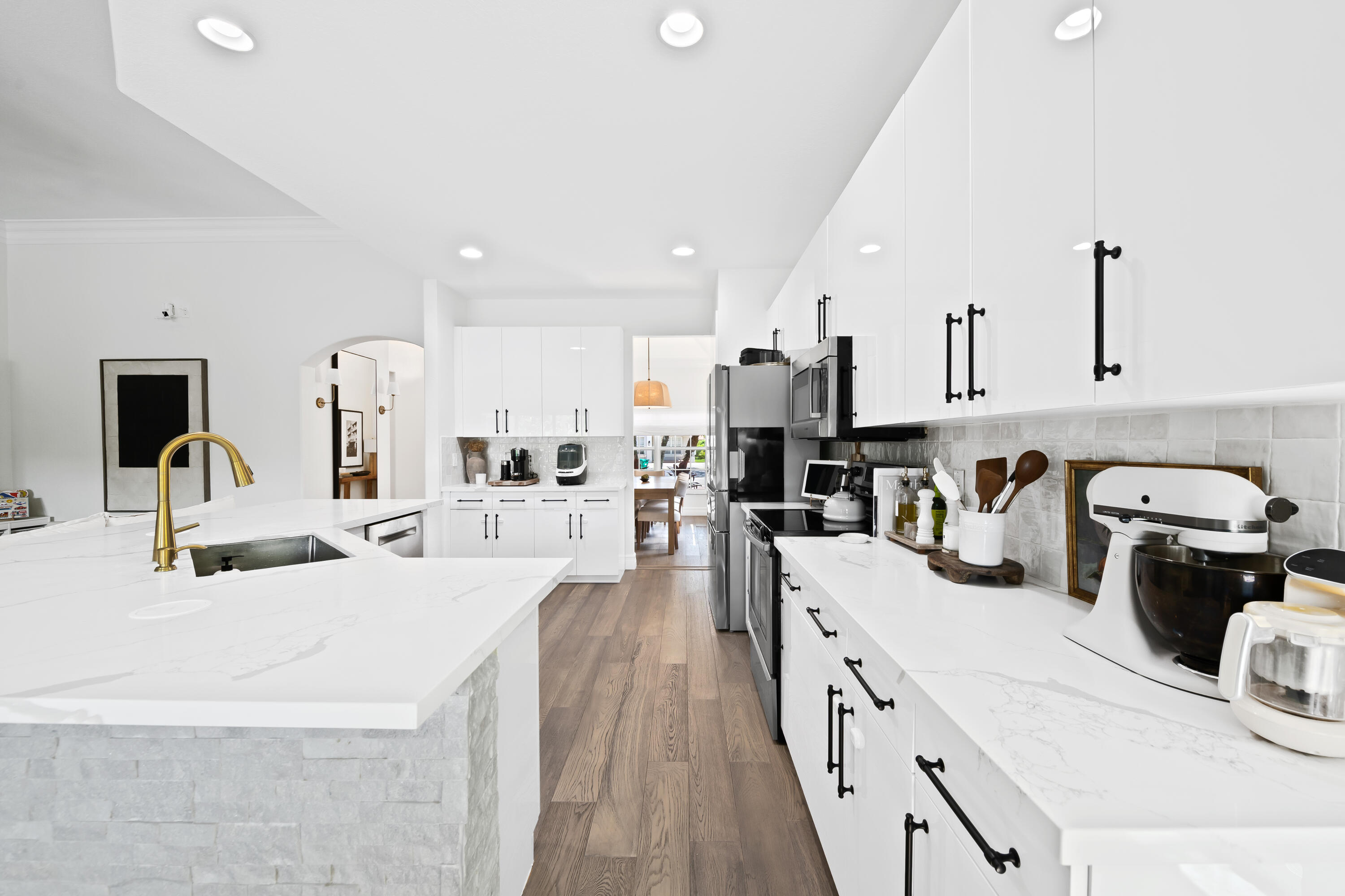 PARKLAND ISLES - Residential
