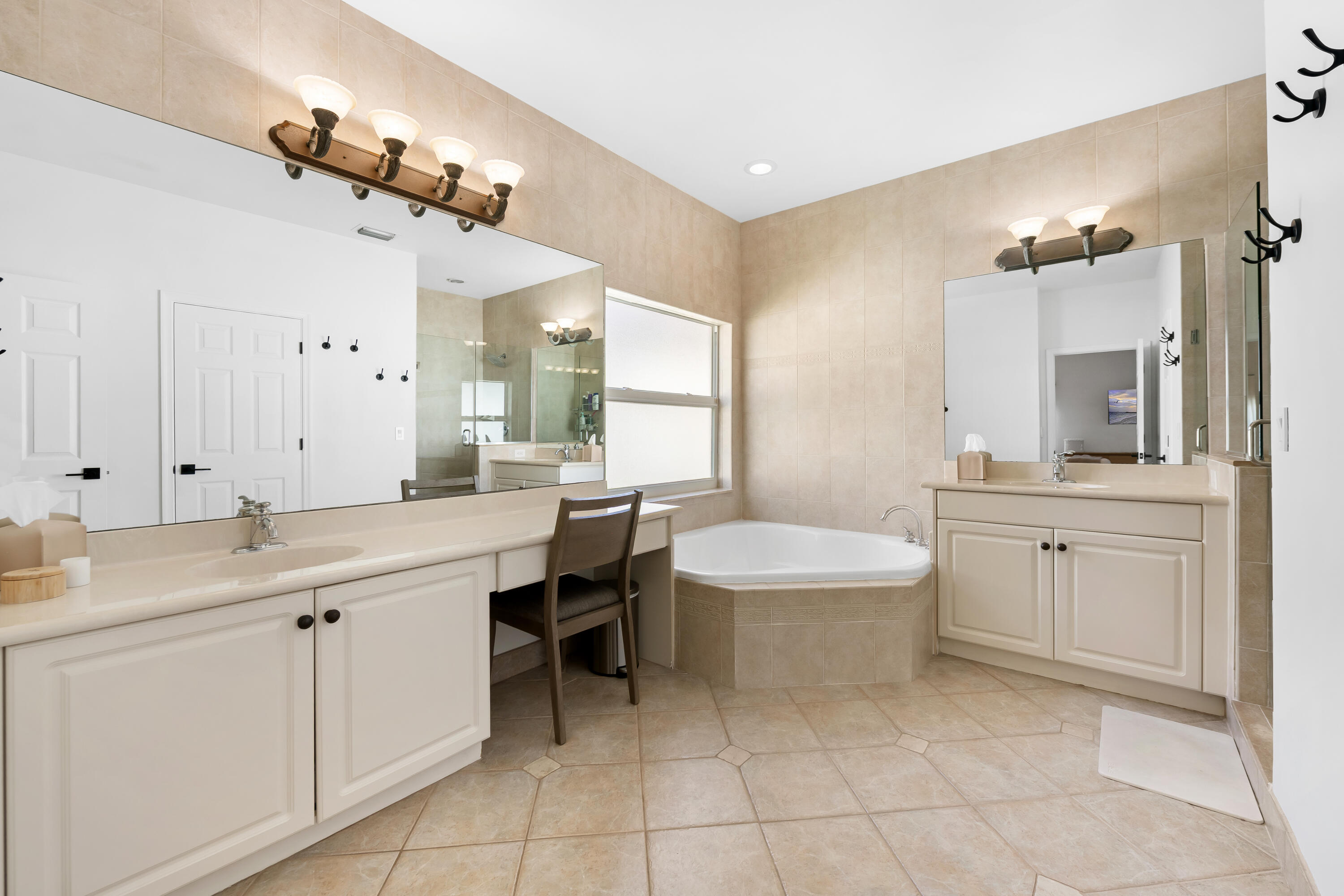 PARKLAND ISLES - Residential