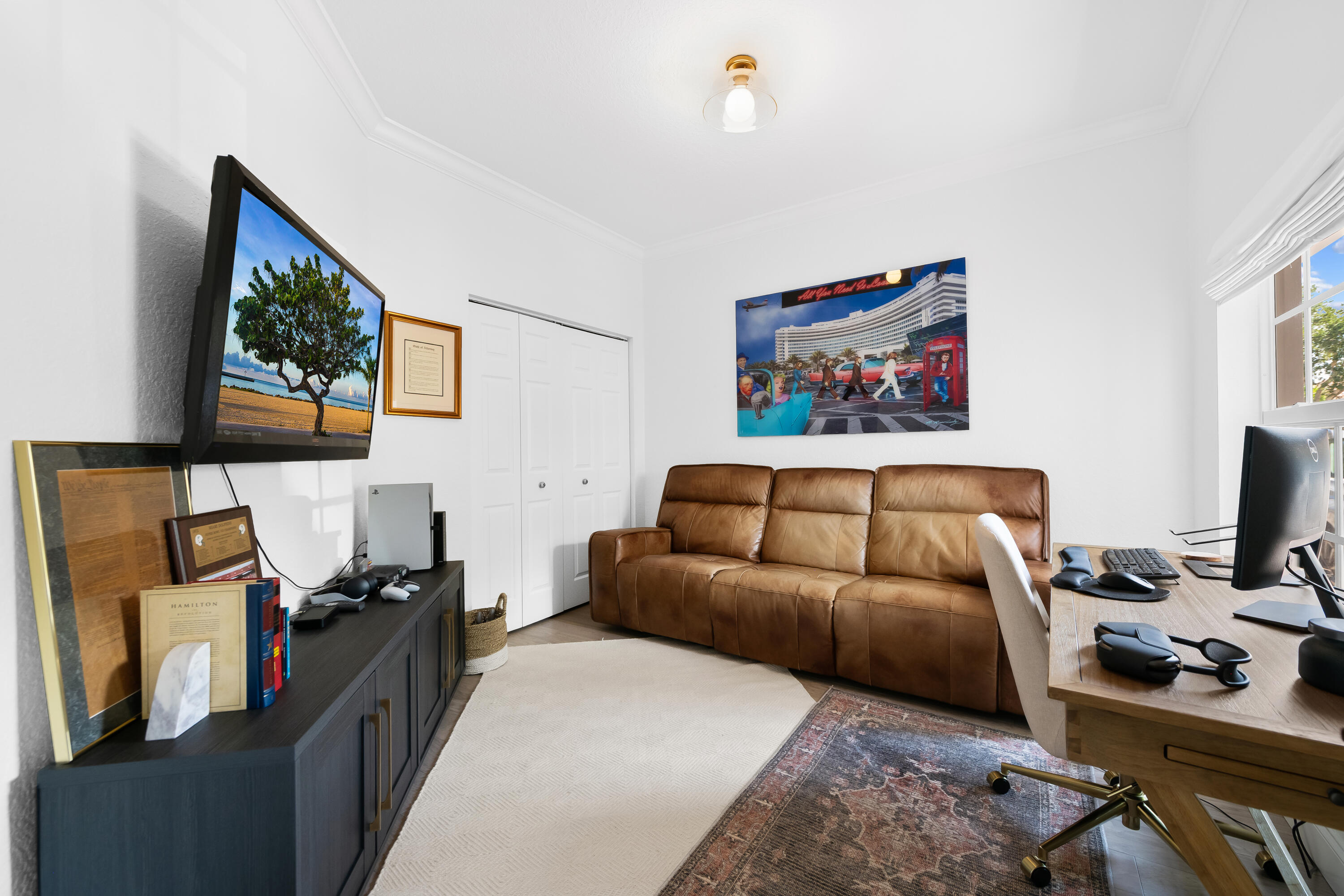 PARKLAND ISLES - Residential