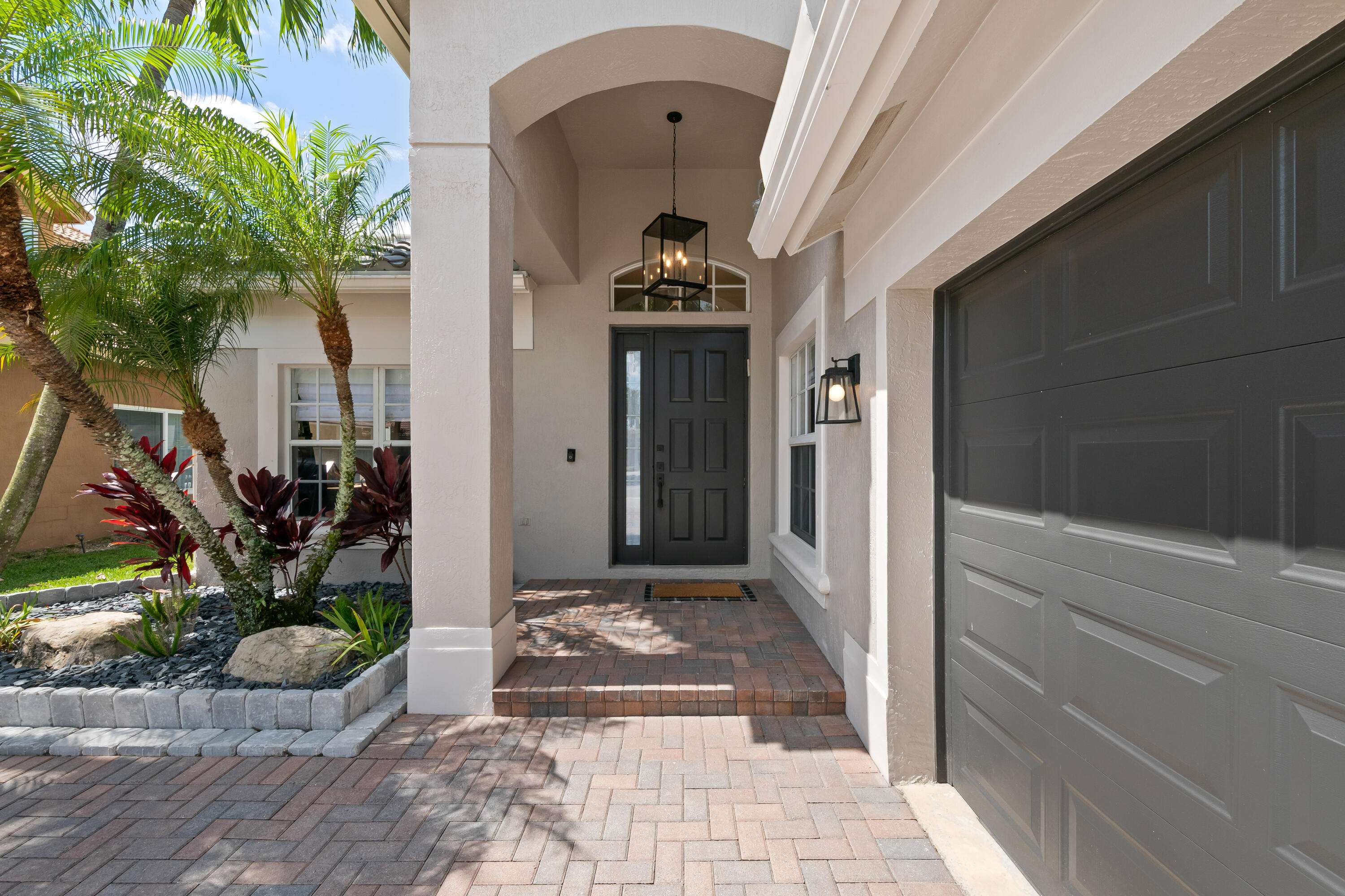 PARKLAND ISLES - Residential