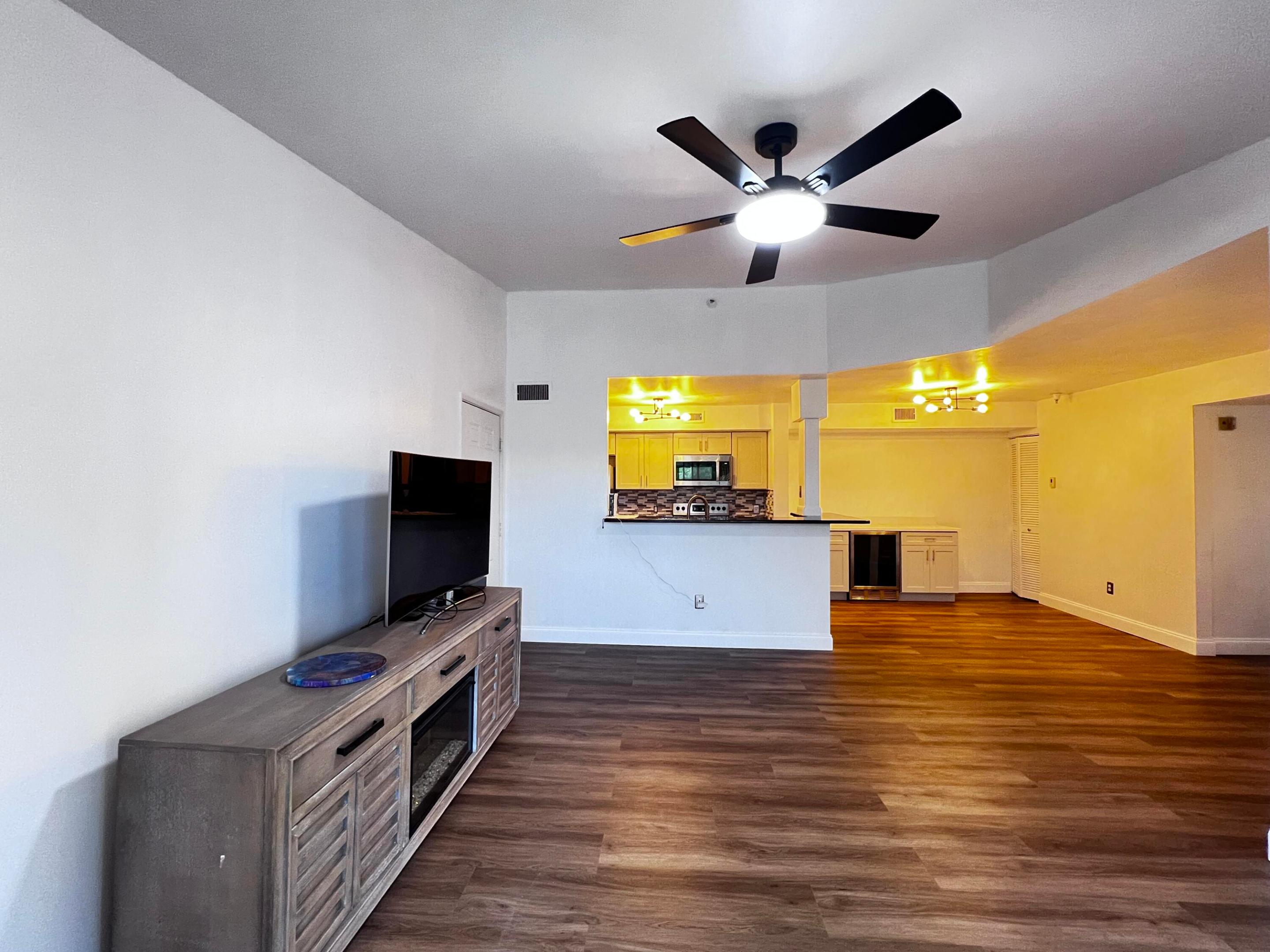 YACHT CLUB ON THE INTRACOASTAL CONDO - Residential