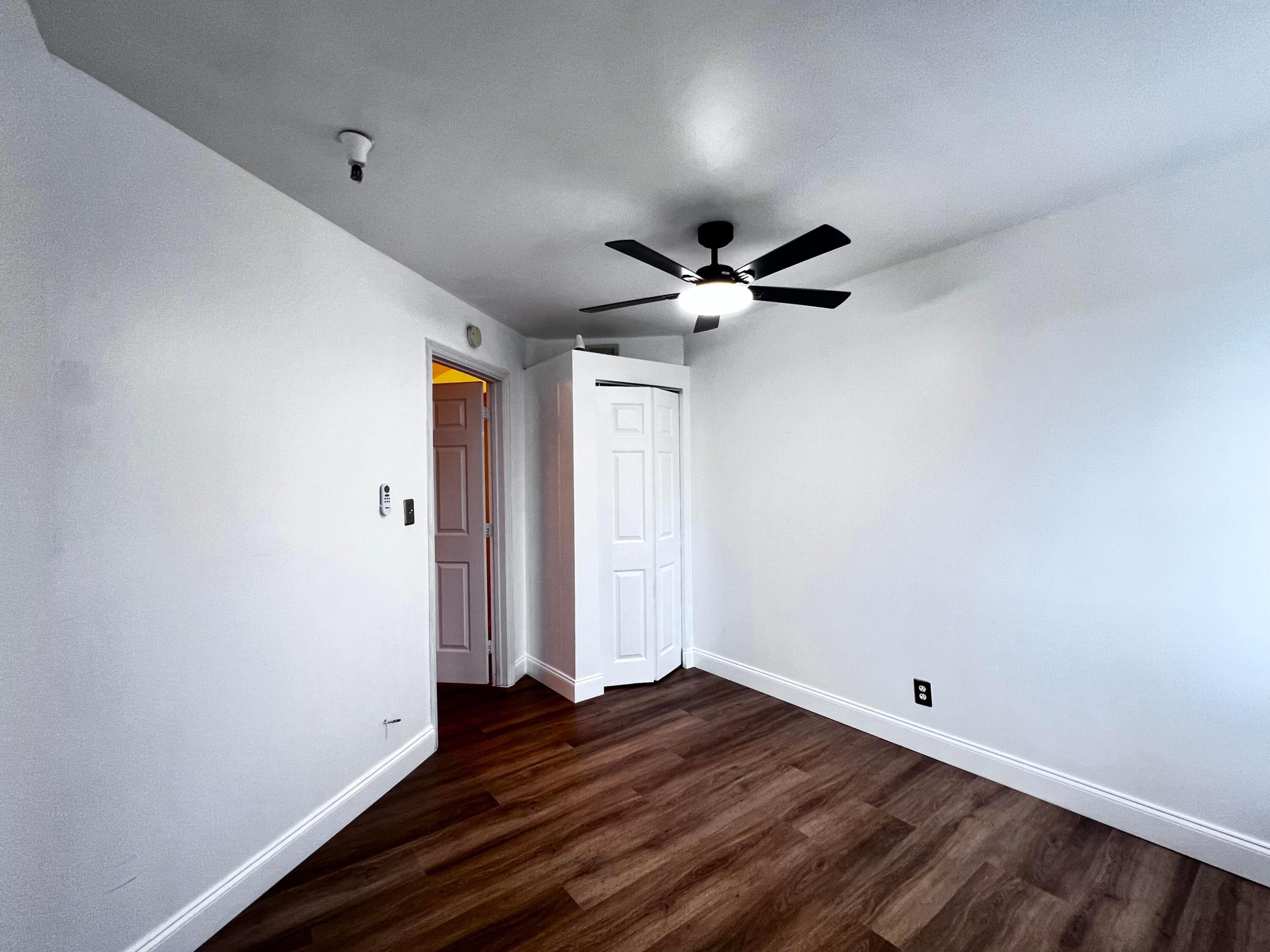 YACHT CLUB ON THE INTRACOASTAL CONDO - Residential