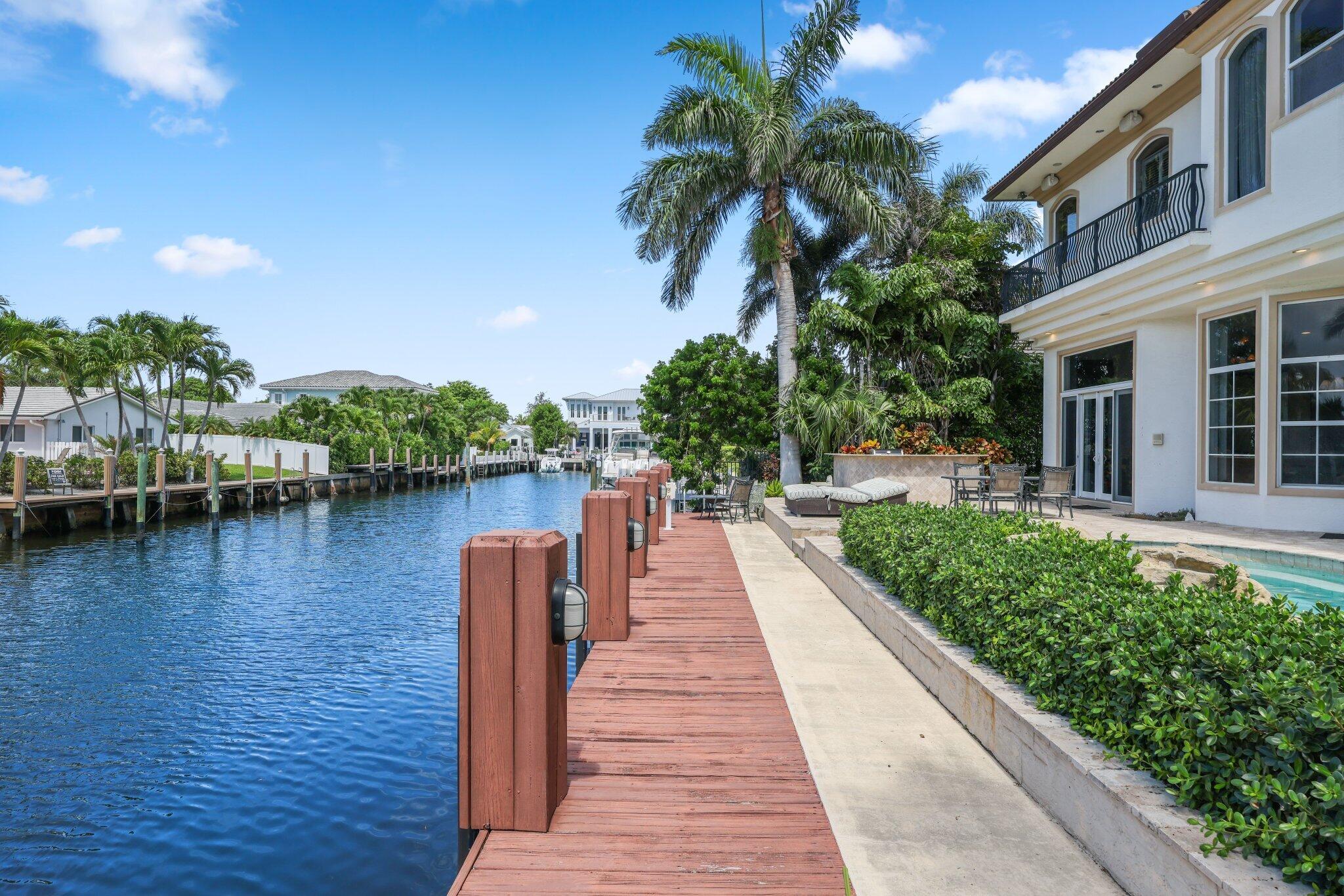 TROPIC ISLE - Residential