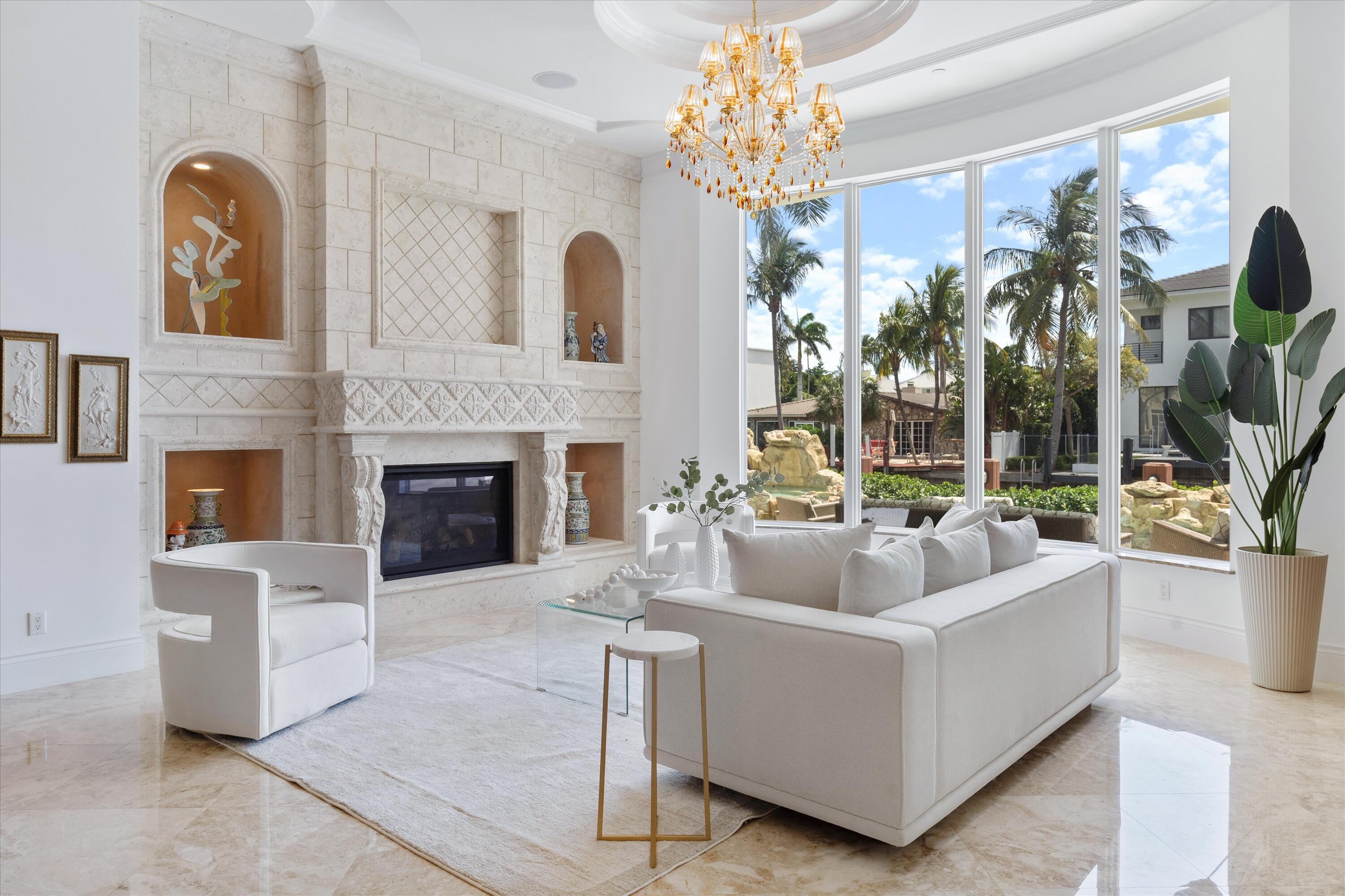 TROPIC ISLE - Residential