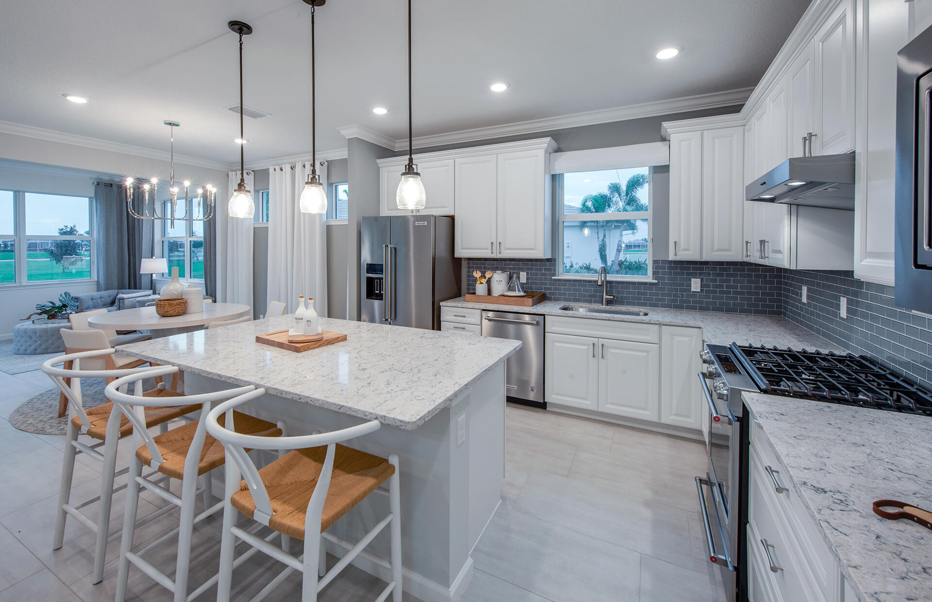 DEL WEBB TRADITION - Residential