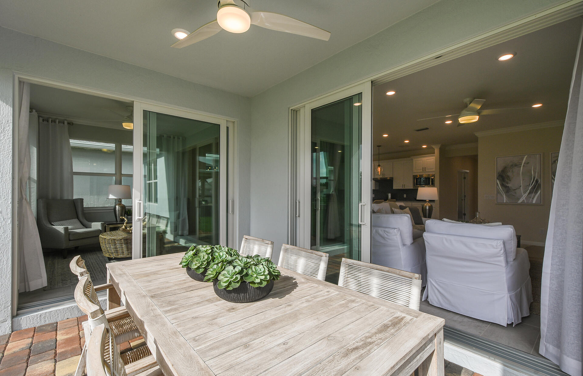 DEL WEBB TRADITION - Residential