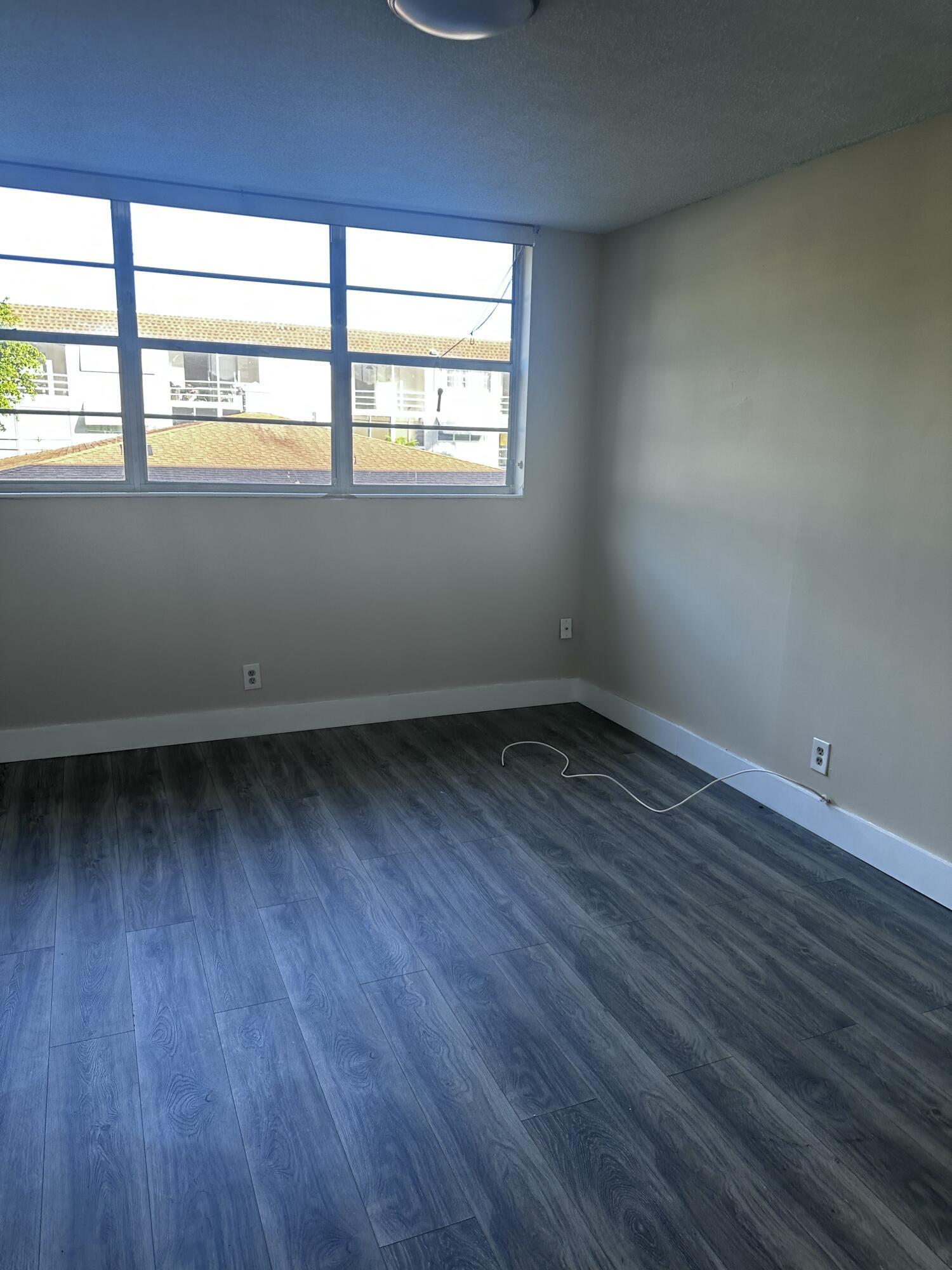 DEERFIELD BEACH GARDENS CONDO - Residential