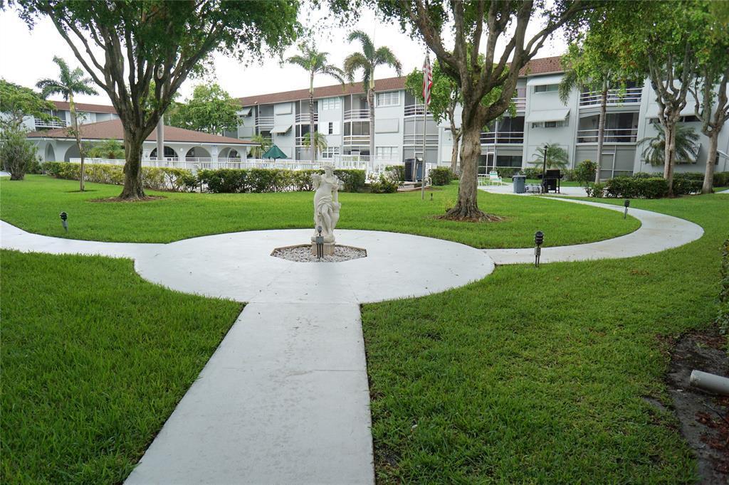 DEERFIELD BEACH GARDENS CONDO - Residential