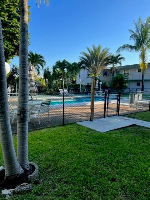 Beautiful first floor one bedroom condo, available for sale! at peaceful Coronet Hills Condo is a two story 55+ building with 23 units, with low association fee. This is a owner occupied unit has been kept in mint condition.  Front door overlooks the pool area. Very quiet community centrally located in east Hollywood. Enjoy living near to downtown Hollywood, City hall/library, supermarkets, and dozens restaurants, cafes and shops.  Being on the first floor, this unit is easy come easy go, no stairs needed.