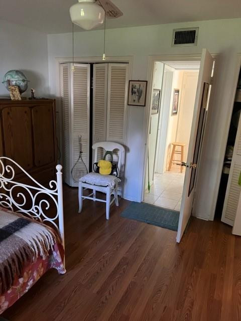 Coronet Hills Condo - Residential