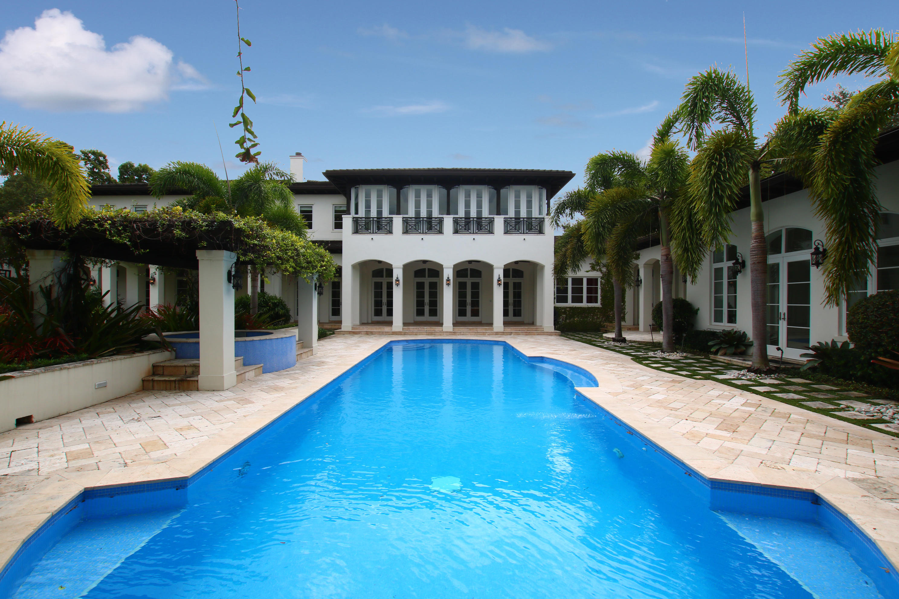 Majestic custom estate in prestigious Pinecrest with top rated school systems. Enjoy the tranquility of this home within a short drive to everything Miami has to offer. This one acre estate has everything the most discerning could want or need. Just to mention a few features such as an elevator, wine cellar, media room, cabana house, gym, wood burning fireplace, generator, even an air conditioned dog house. This is a smart house ran by Savant. Must come and see to appreciate the precision to detail in design and construction.