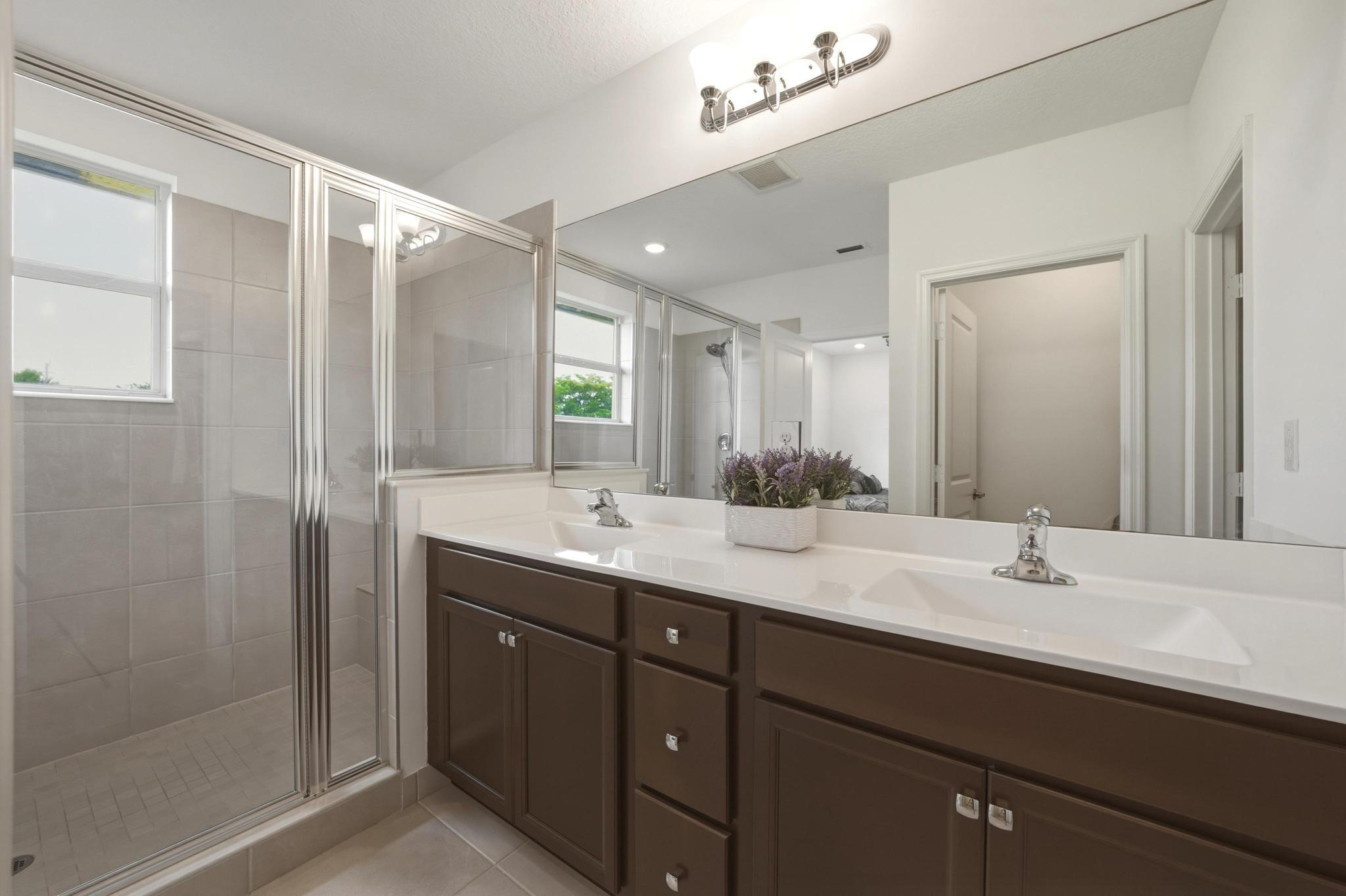 CRYSTAL LAKE 1ST SEC - Residential