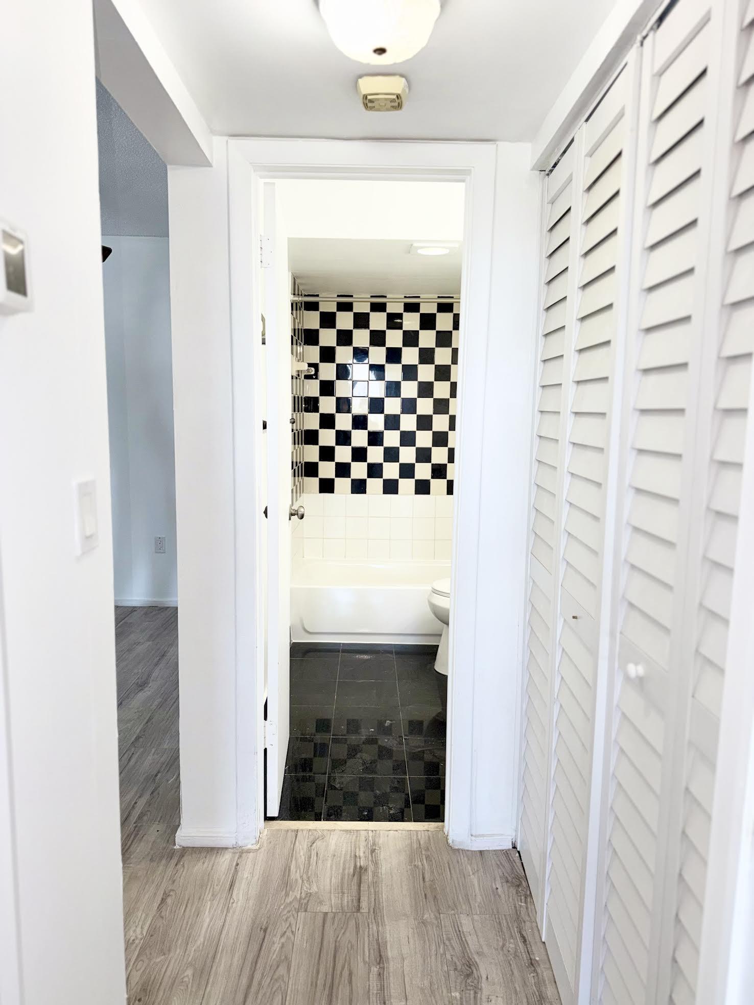 THREE HORIZONS EAST CONDO - Residential