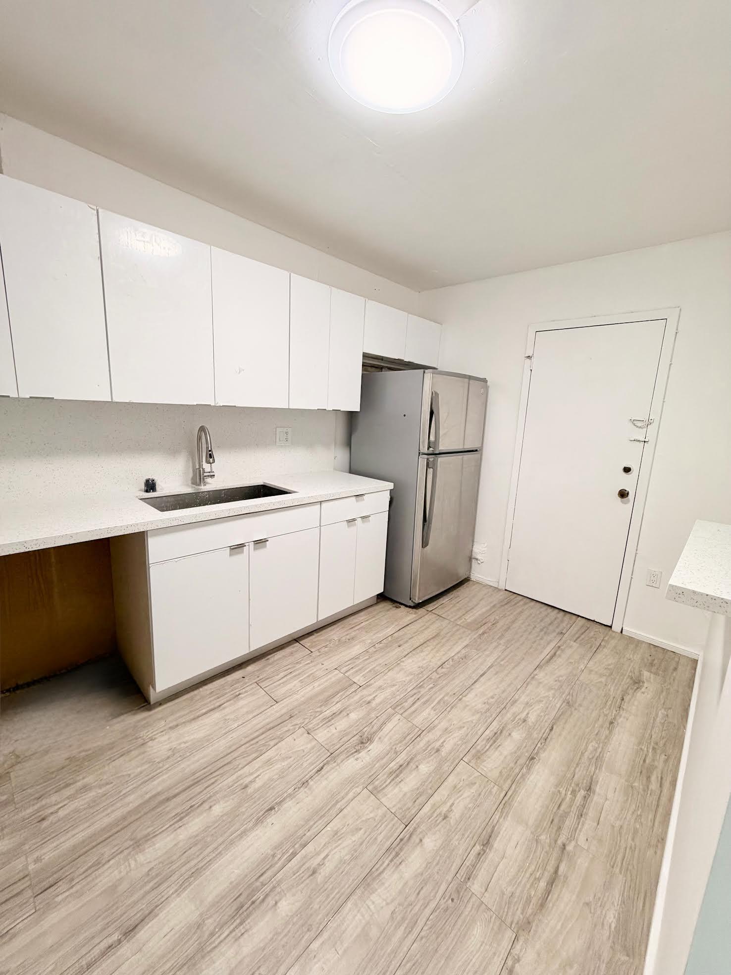 THREE HORIZONS EAST CONDO - Residential