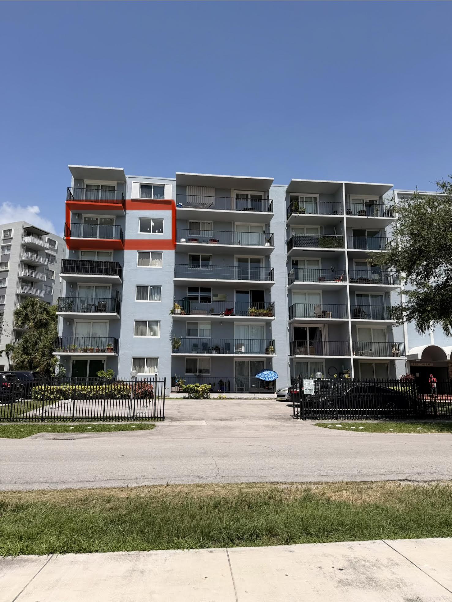 THREE HORIZONS EAST CONDO - Residential