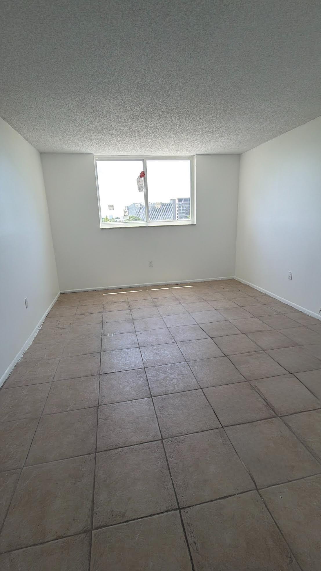 THREE HORIZONS EAST CONDO - Residential
