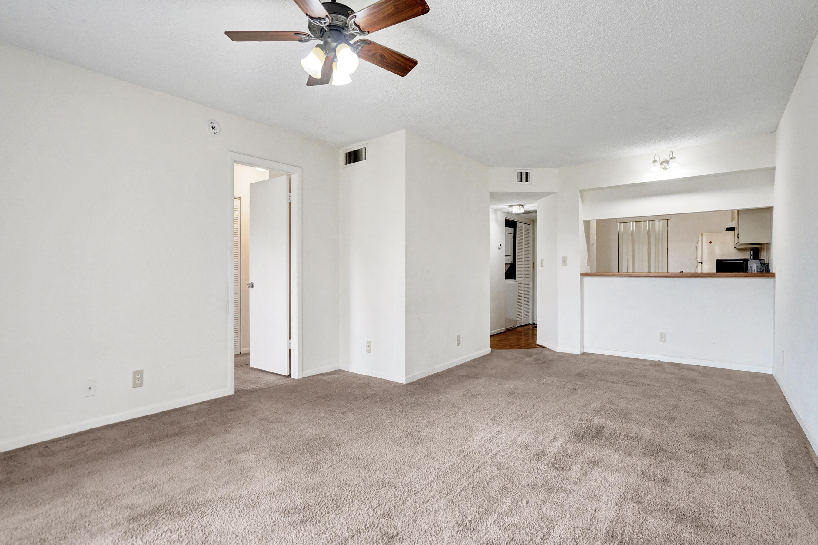 PLANTATION RACQUET CLUB - Residential
