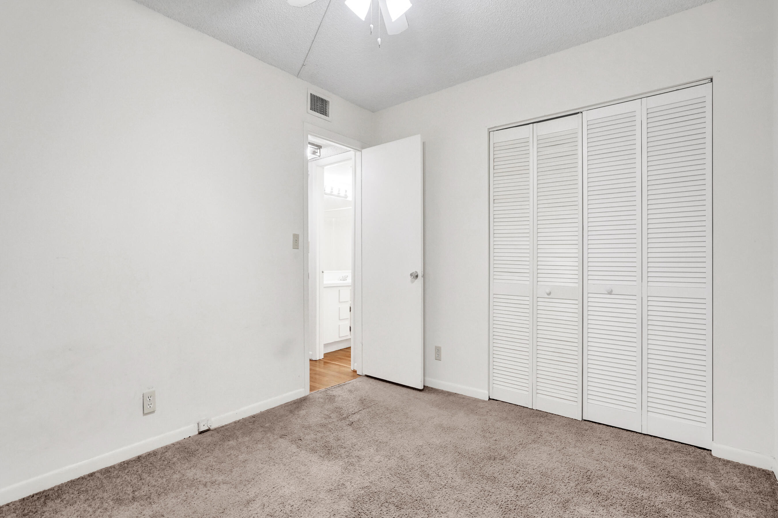 PLANTATION RACQUET CLUB - Residential