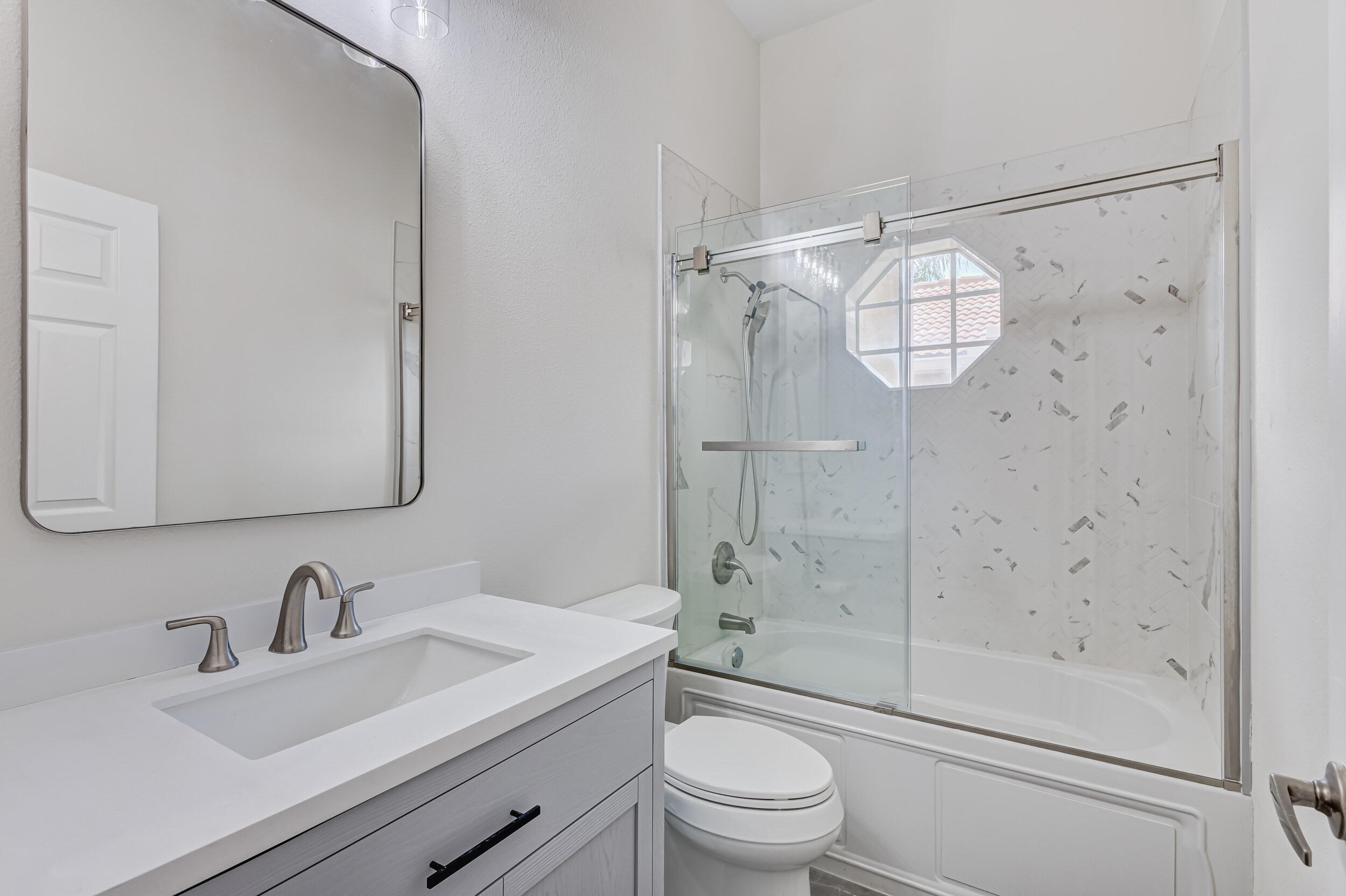 PGA RESORT COMMUNITY OF HEATHER RUN - Residential Lease