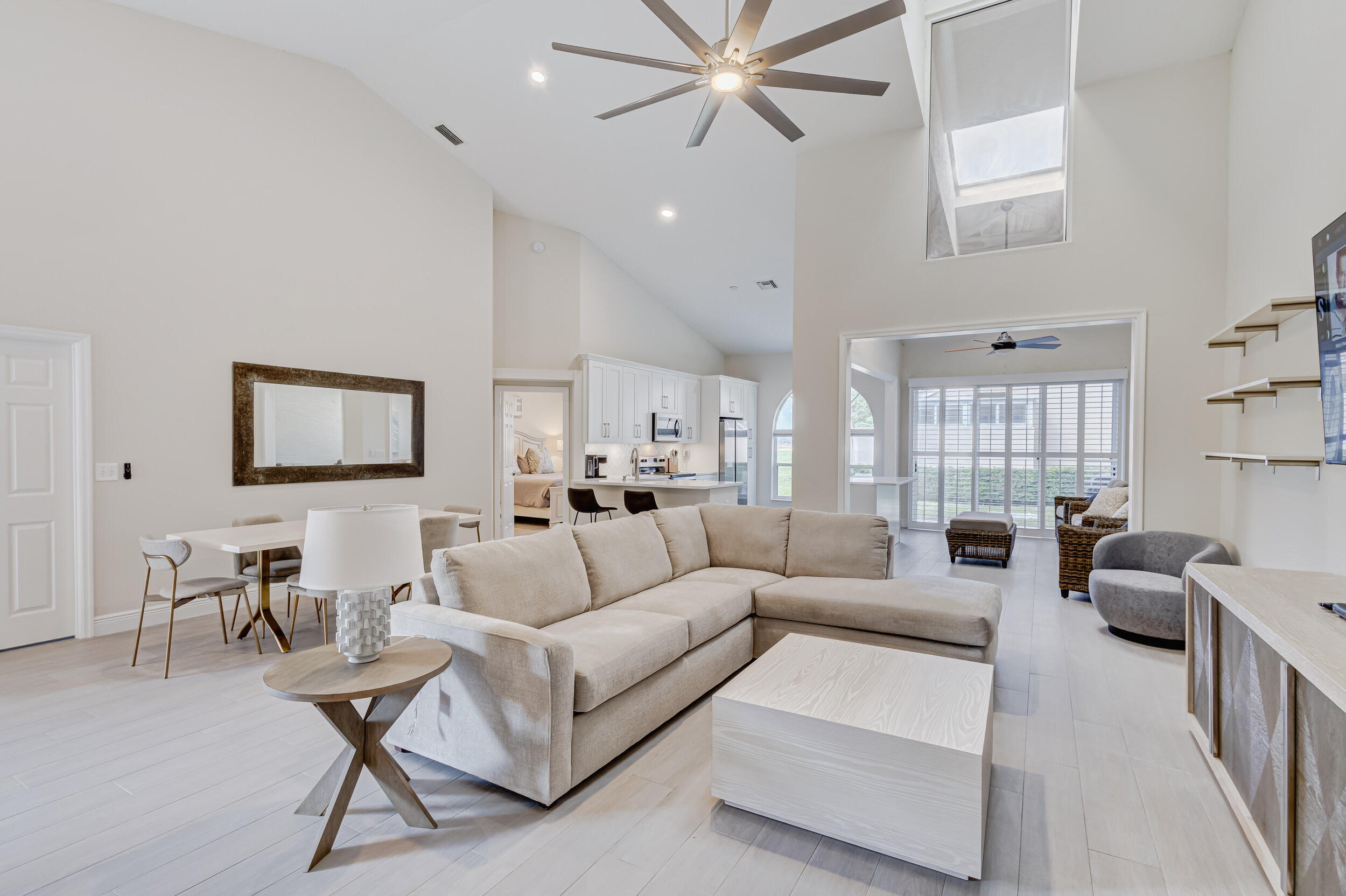 PGA RESORT COMMUNITY OF HEATHER RUN - Residential Lease