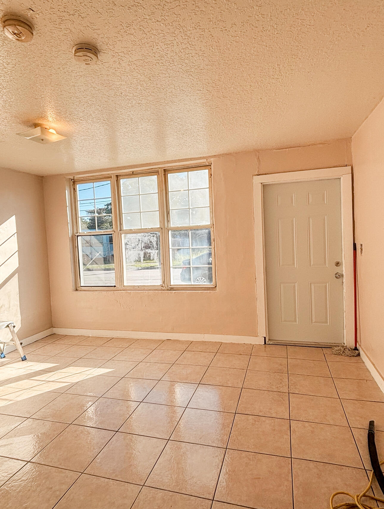 Don't miss this incredible opportunity to own a high performing quadplex in the rapidly growing Fort Pierce market! Grossing $5,550/mo rental income. This well maintained property features four fully occupied units. Three spacious 2 bed/ 1 bath units and one comfortable 1 bed/ 1 bath unit. Generating a strong monthly income with room for rent increases to boost returns even further. With strong tenant demand in the area and limited multifamily inventory, this is the perfect opportunity for both seasoned investors and those looking to expand their portfolio.