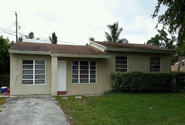 Broadview Country Club Es - Residential