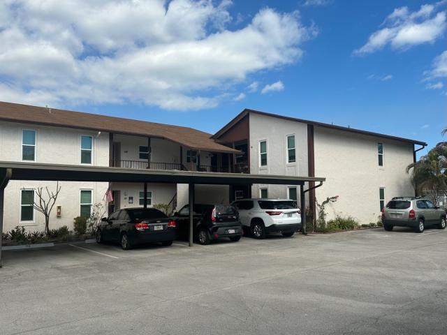 TWIN LAKES SOUTH & TOWN VILLAS CONDO - Residential