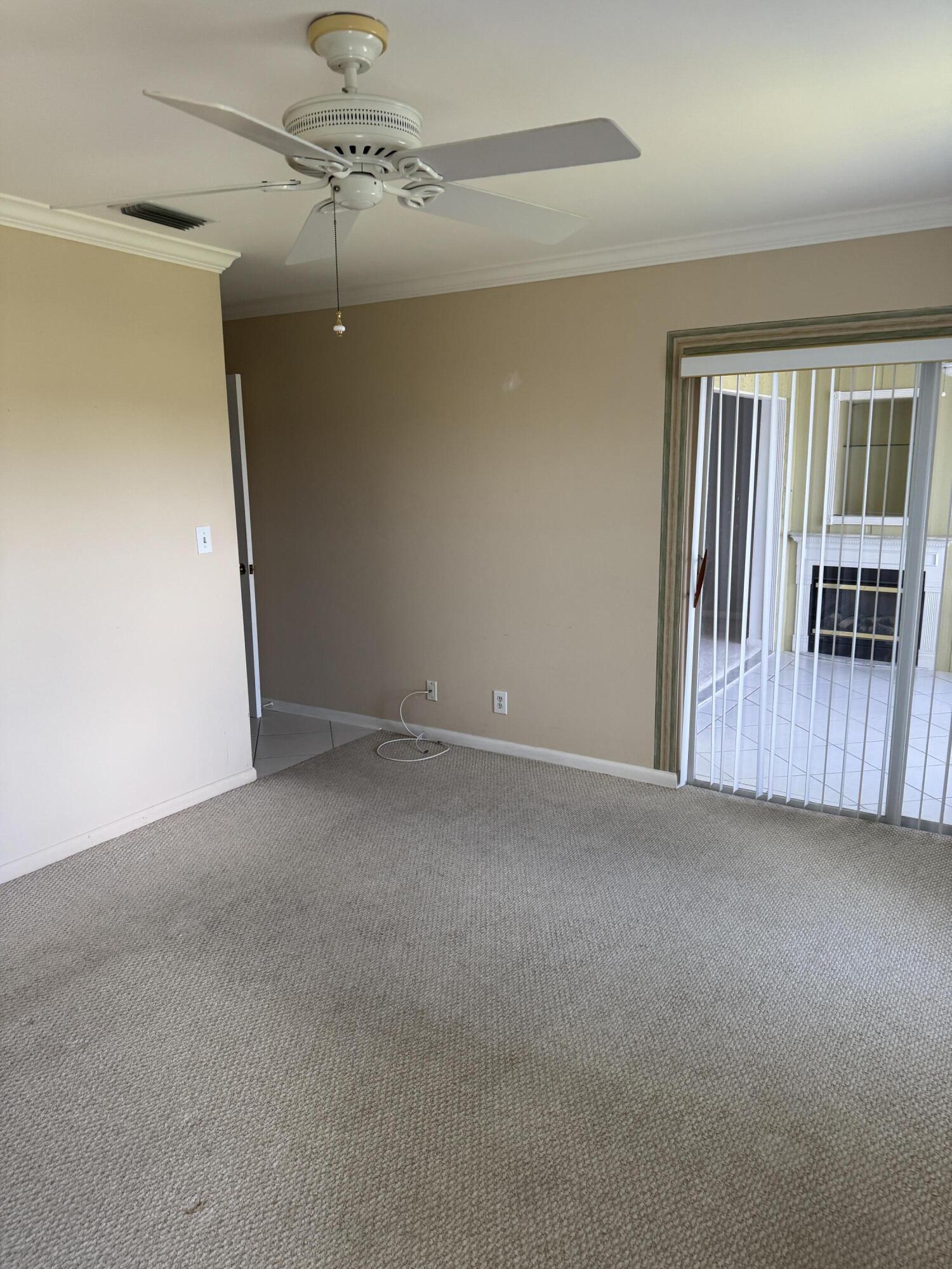 TWIN LAKES SOUTH & TOWN VILLAS CONDO - Residential