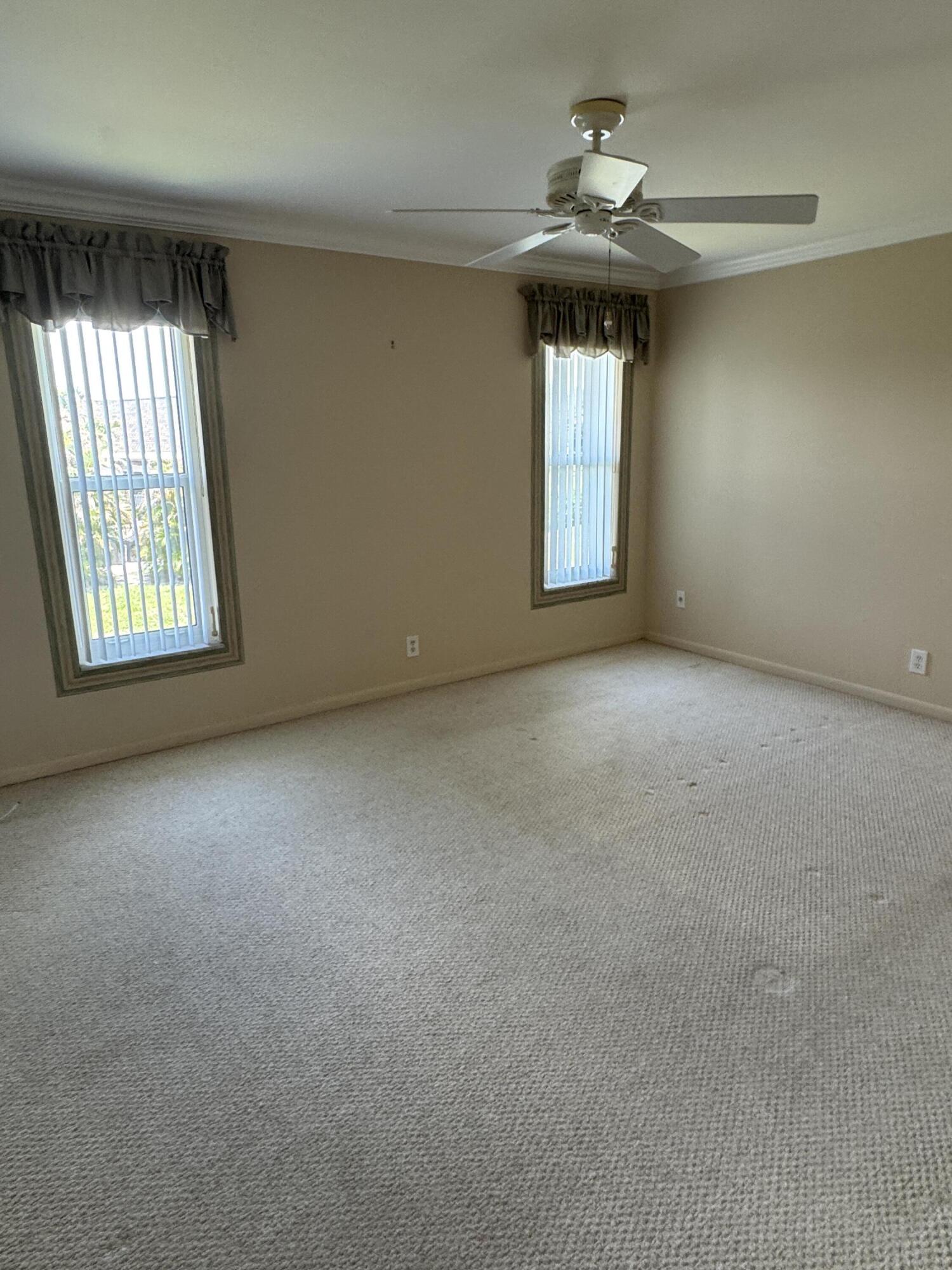 TWIN LAKES SOUTH & TOWN VILLAS CONDO - Residential