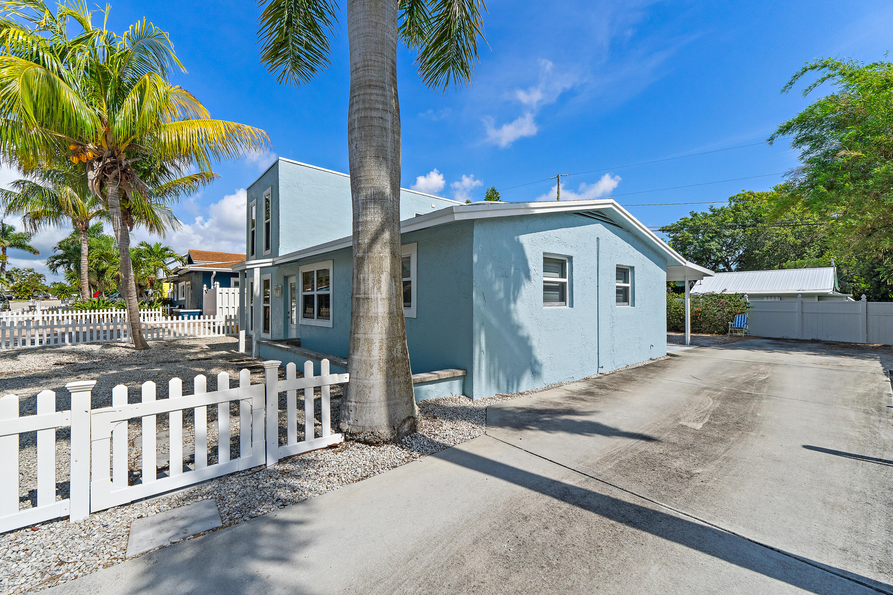 North Palm Beach - Residential Lease