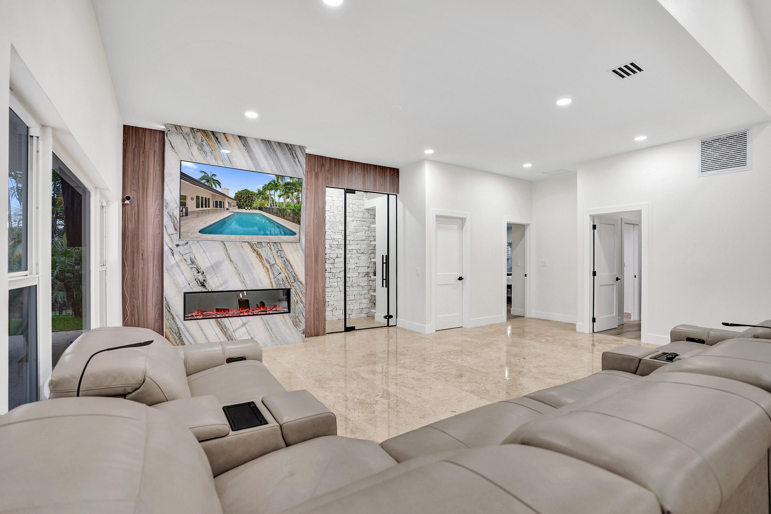 BOCA WOODS COUNTRY CLUB PH 2 - Residential