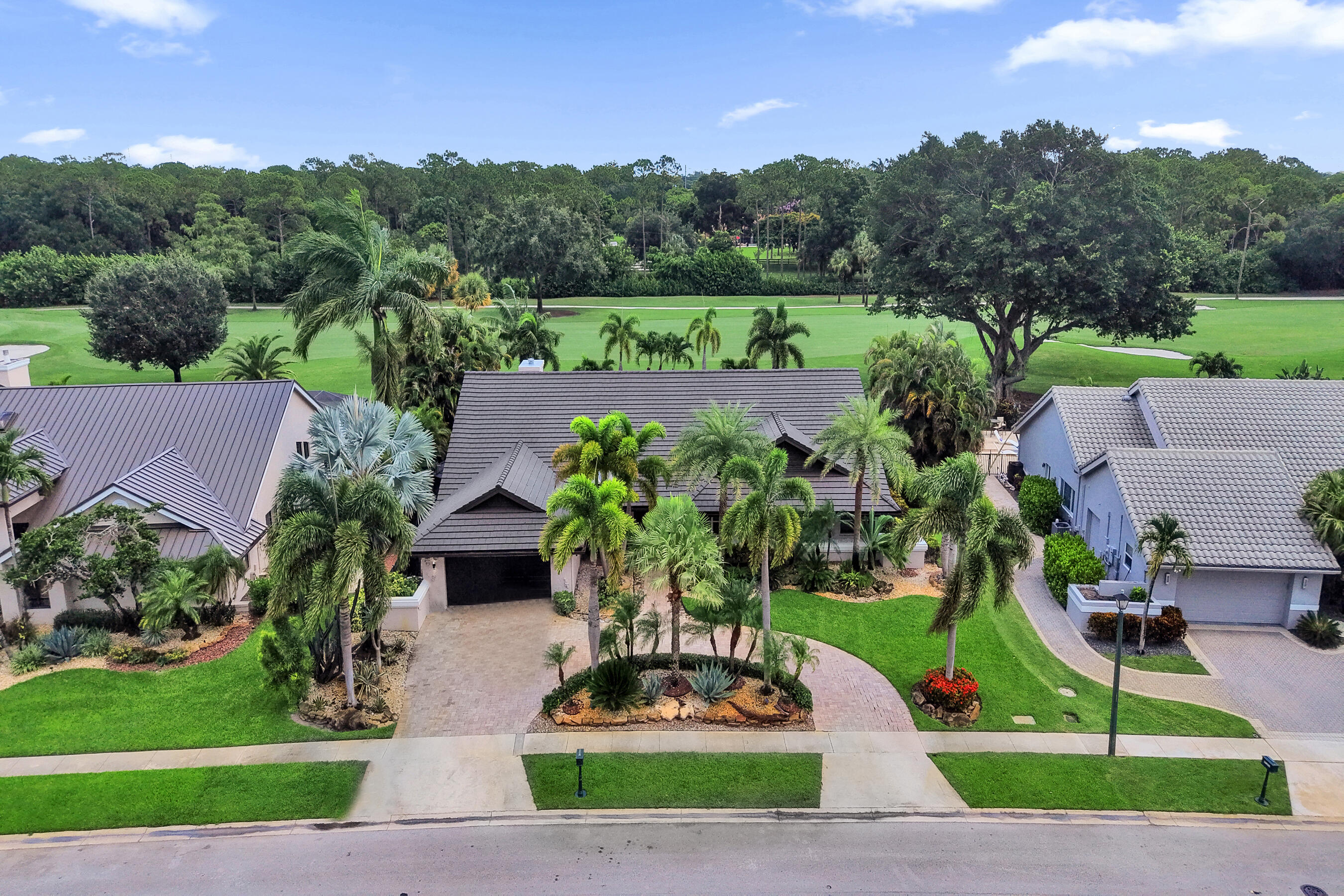 BOCA WOODS COUNTRY CLUB PH 2 - Residential