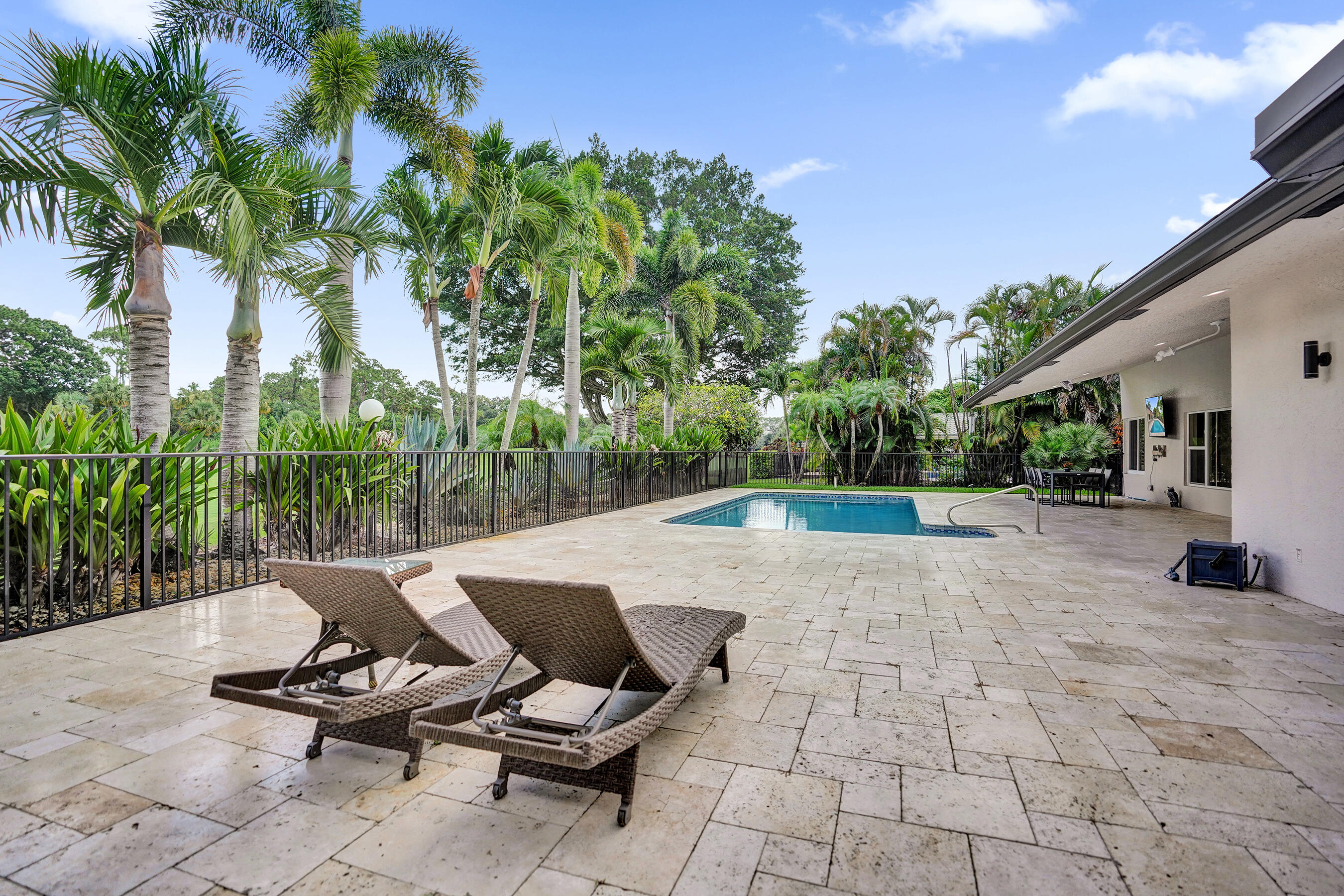 BOCA WOODS COUNTRY CLUB PH 2 - Residential