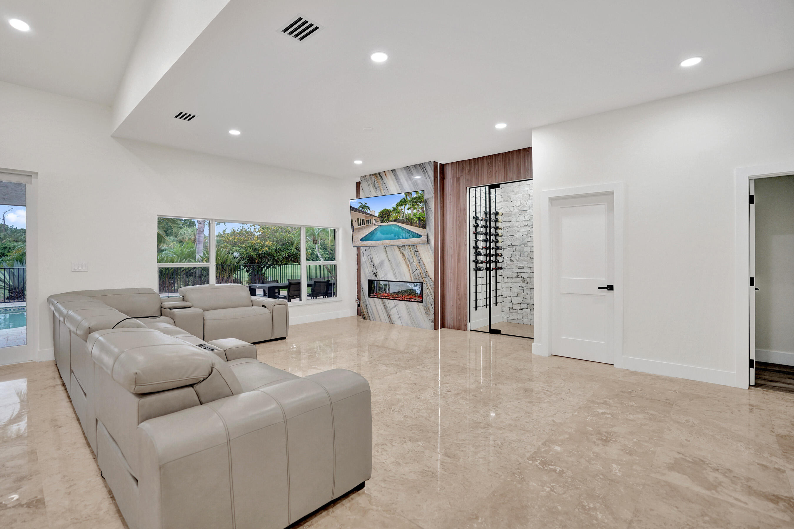 BOCA WOODS COUNTRY CLUB PH 2 - Residential