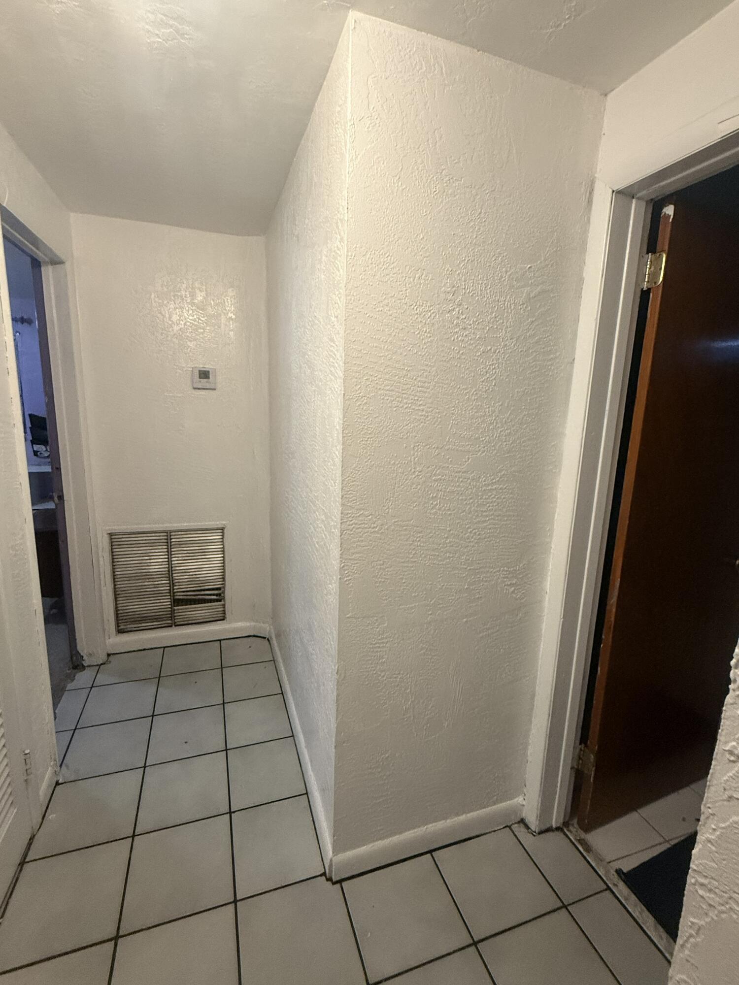 ROYAL PALMS PARK - Residential