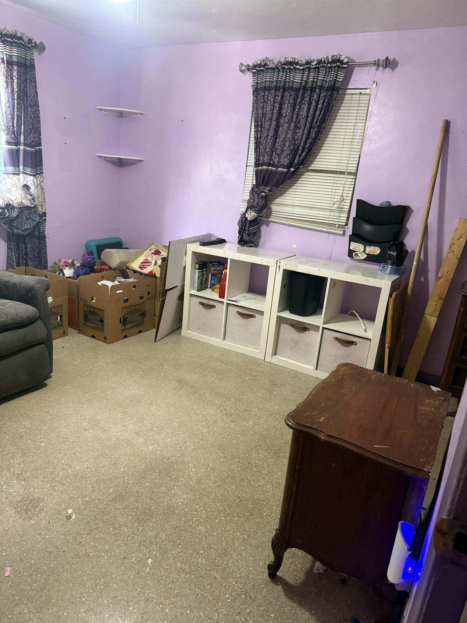 ROYAL PALMS PARK - Residential