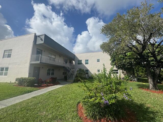 KINGS POINT BURGUNDY CONDOS - Residential