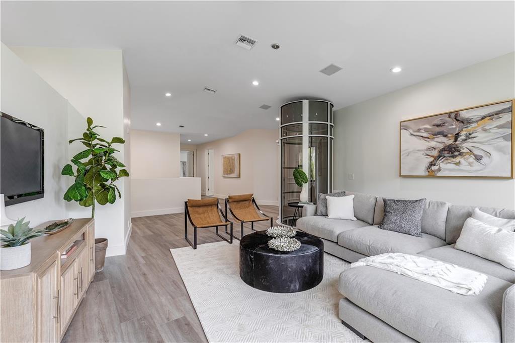 Lauderdale Beach Ext - Residential