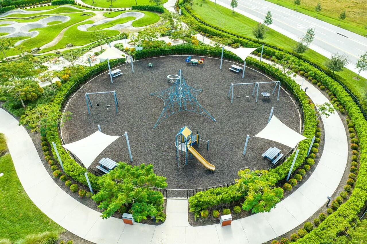 WOODLANDS OF WESTLAKE - Residential