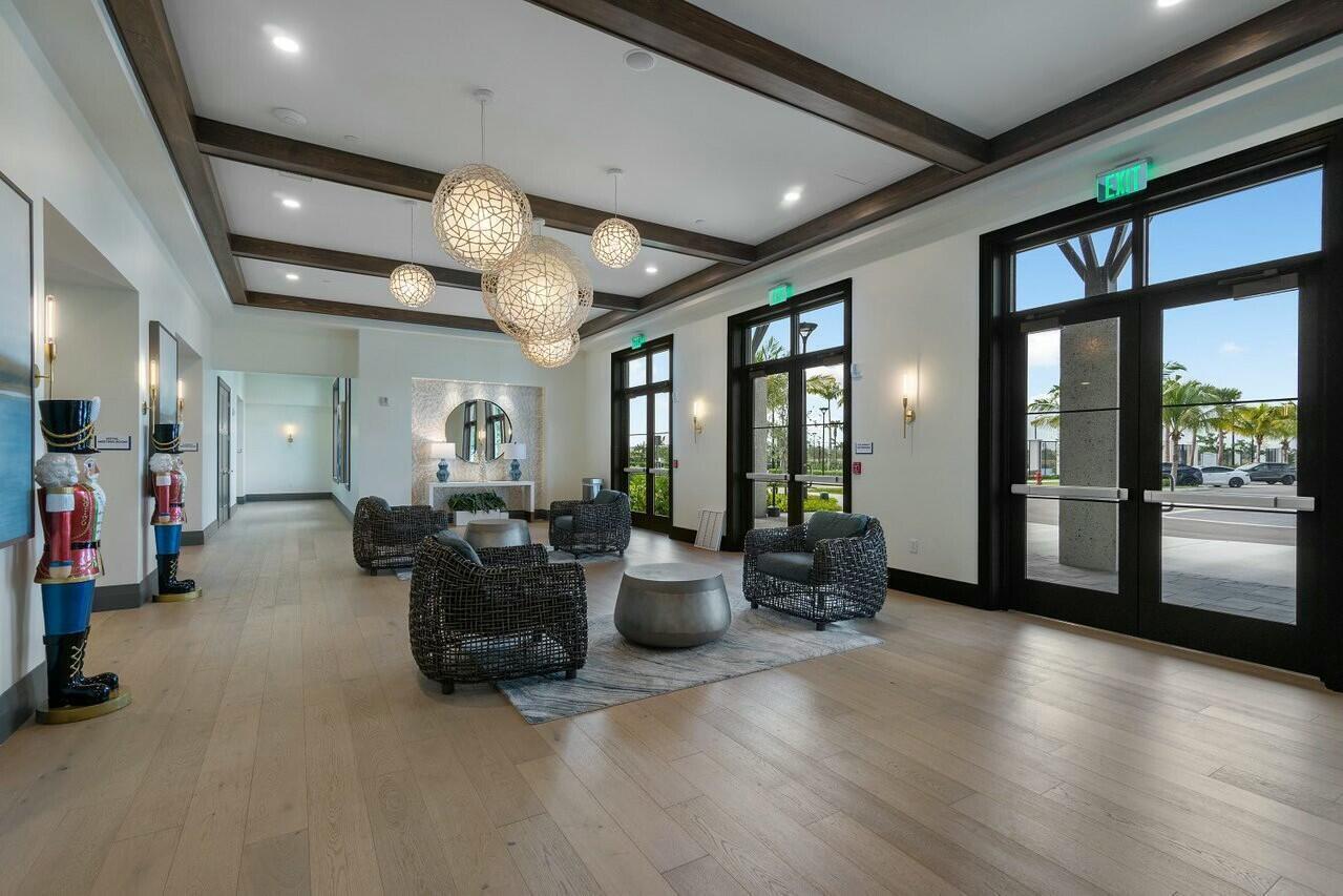 WOODLANDS OF WESTLAKE - Residential