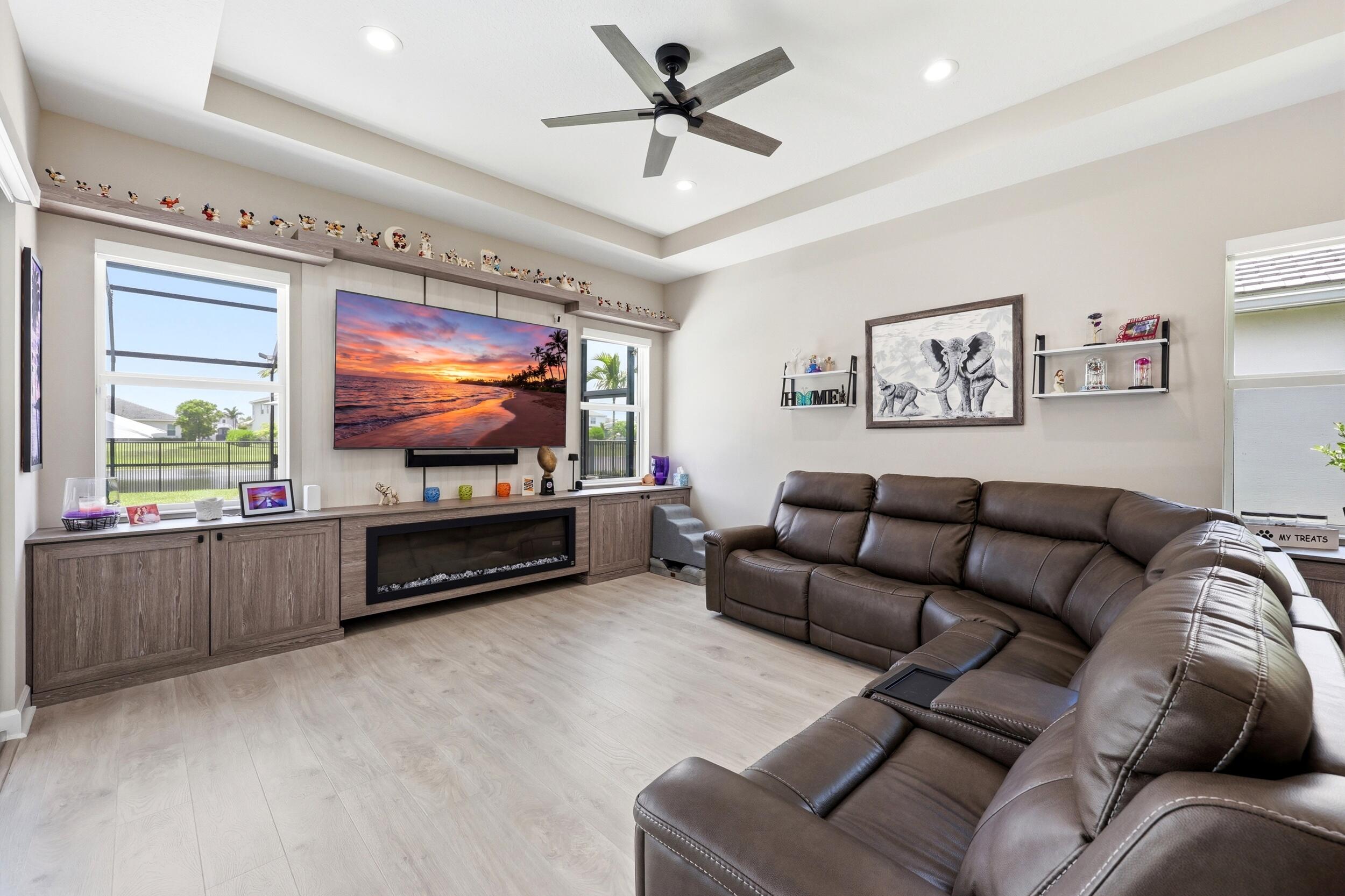 WOODLANDS OF WESTLAKE - Residential