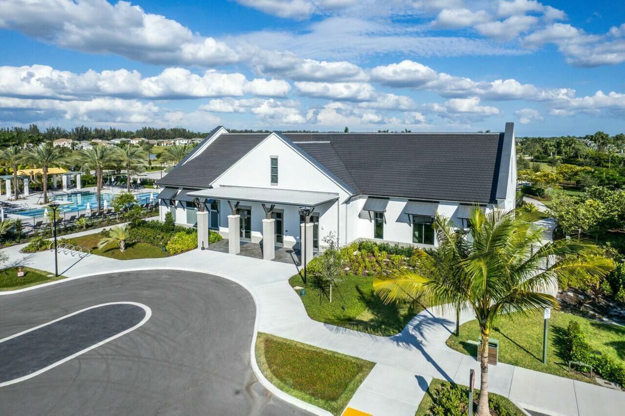 WOODLANDS OF WESTLAKE - Residential