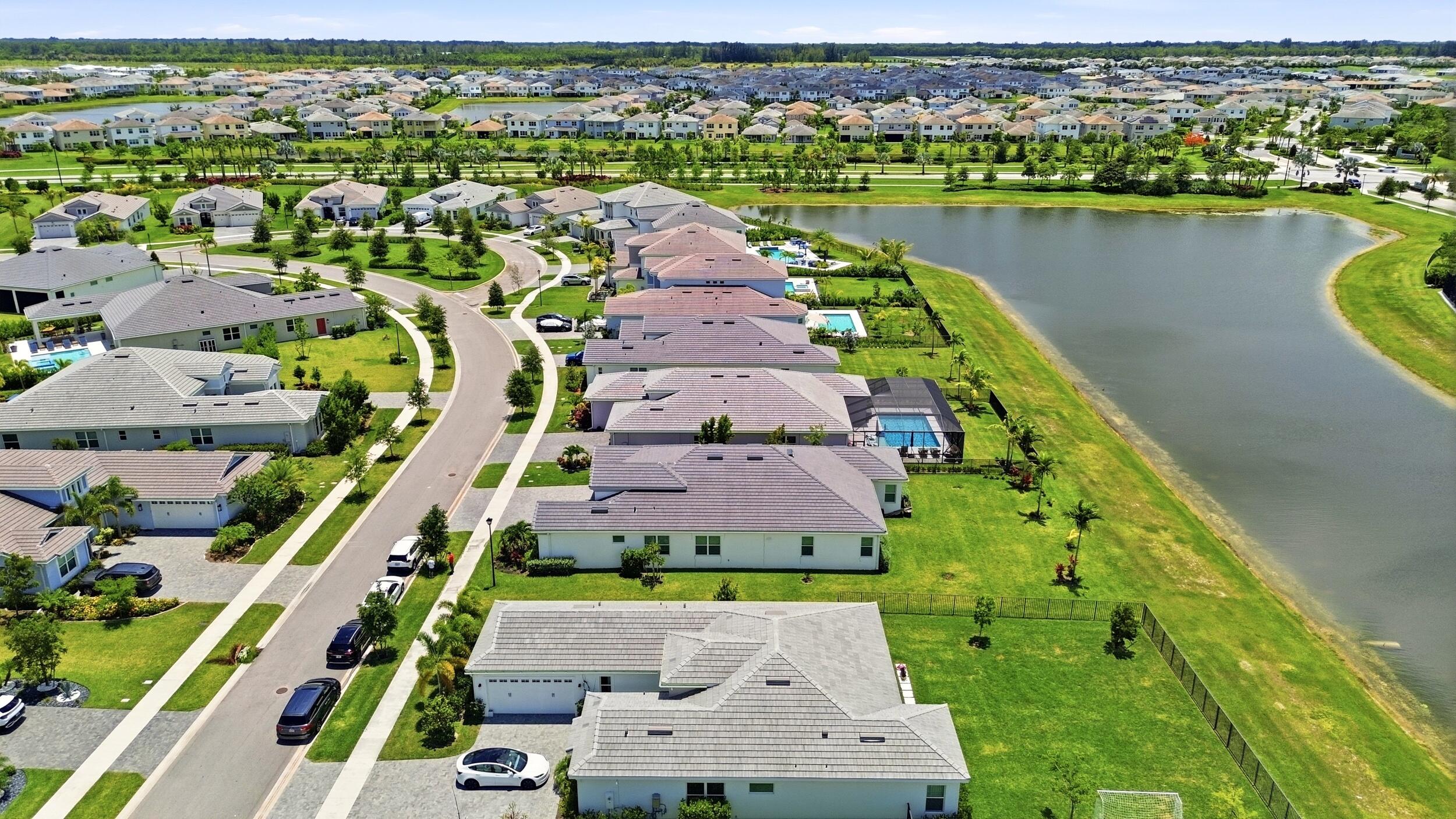WOODLANDS OF WESTLAKE - Residential