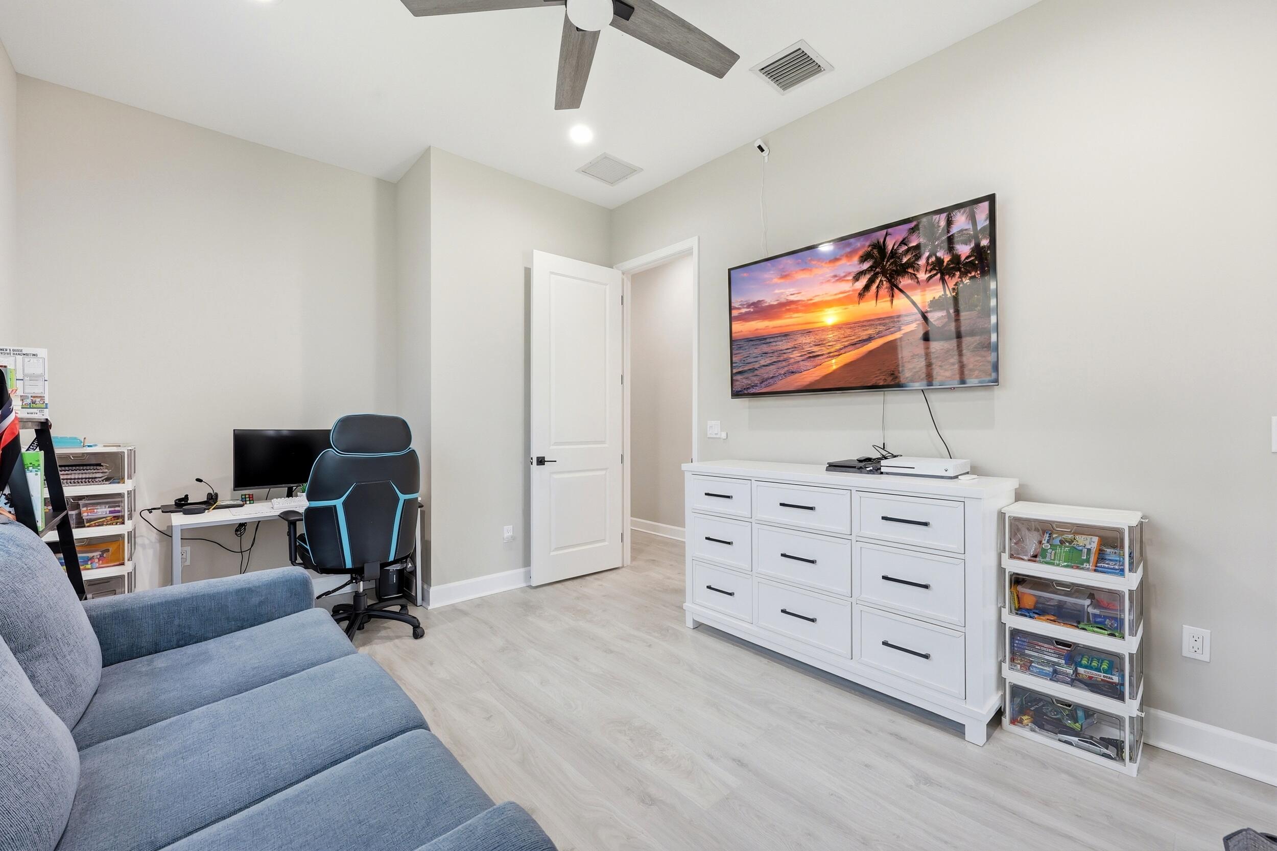 WOODLANDS OF WESTLAKE - Residential