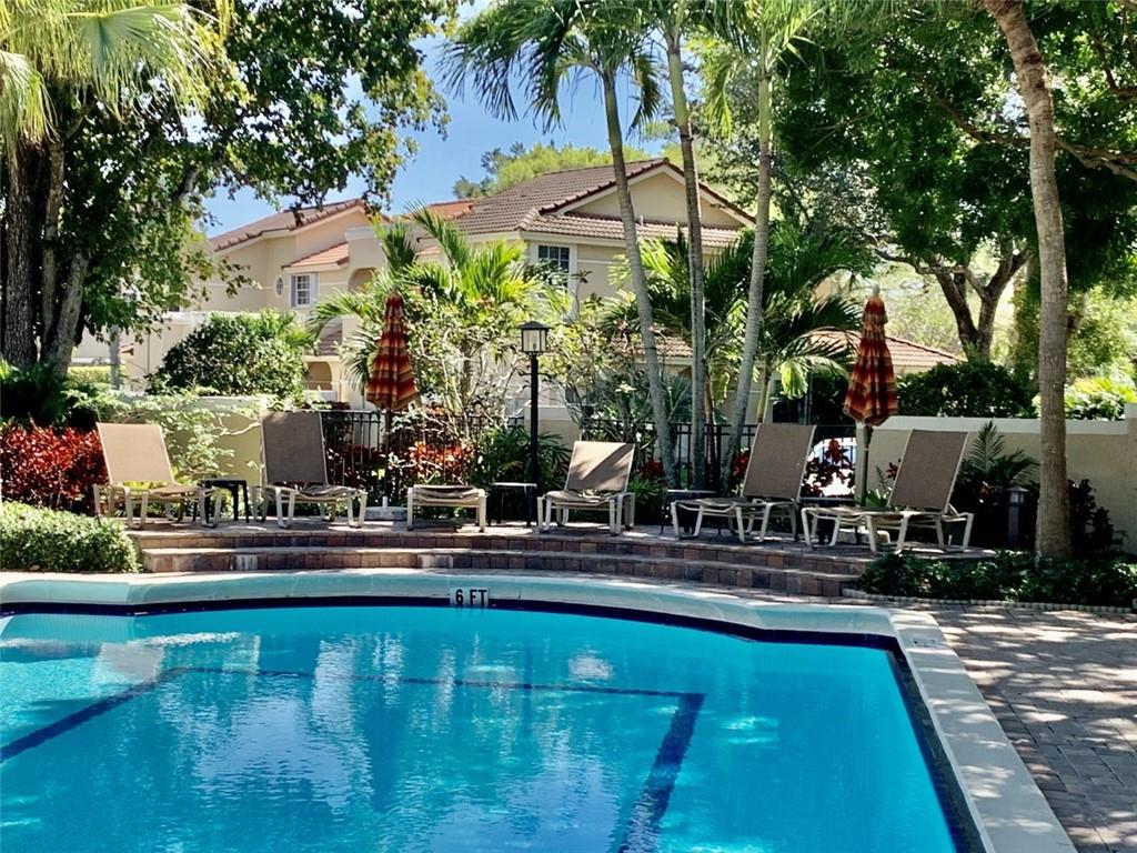 VERONA OF DEER CREEK - Residential